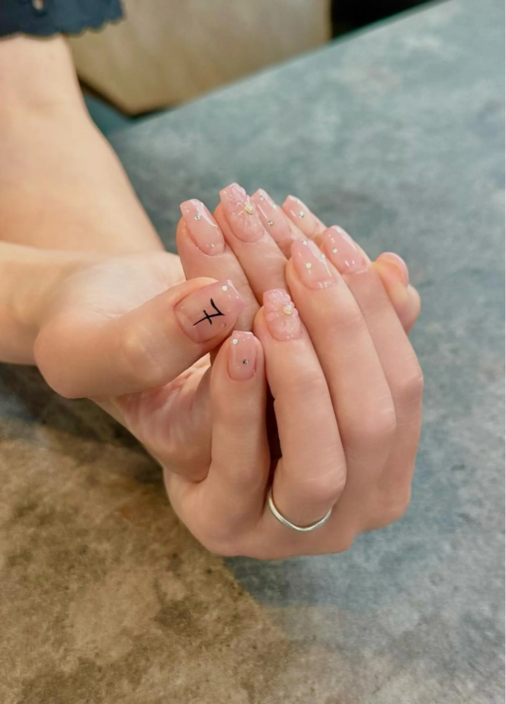 ネイル フラワーネイル フレンチネイル ジェルネイル ガラスフレンチ 大理石ネイル(マーブル) nail salon amanoのネイルデザイン