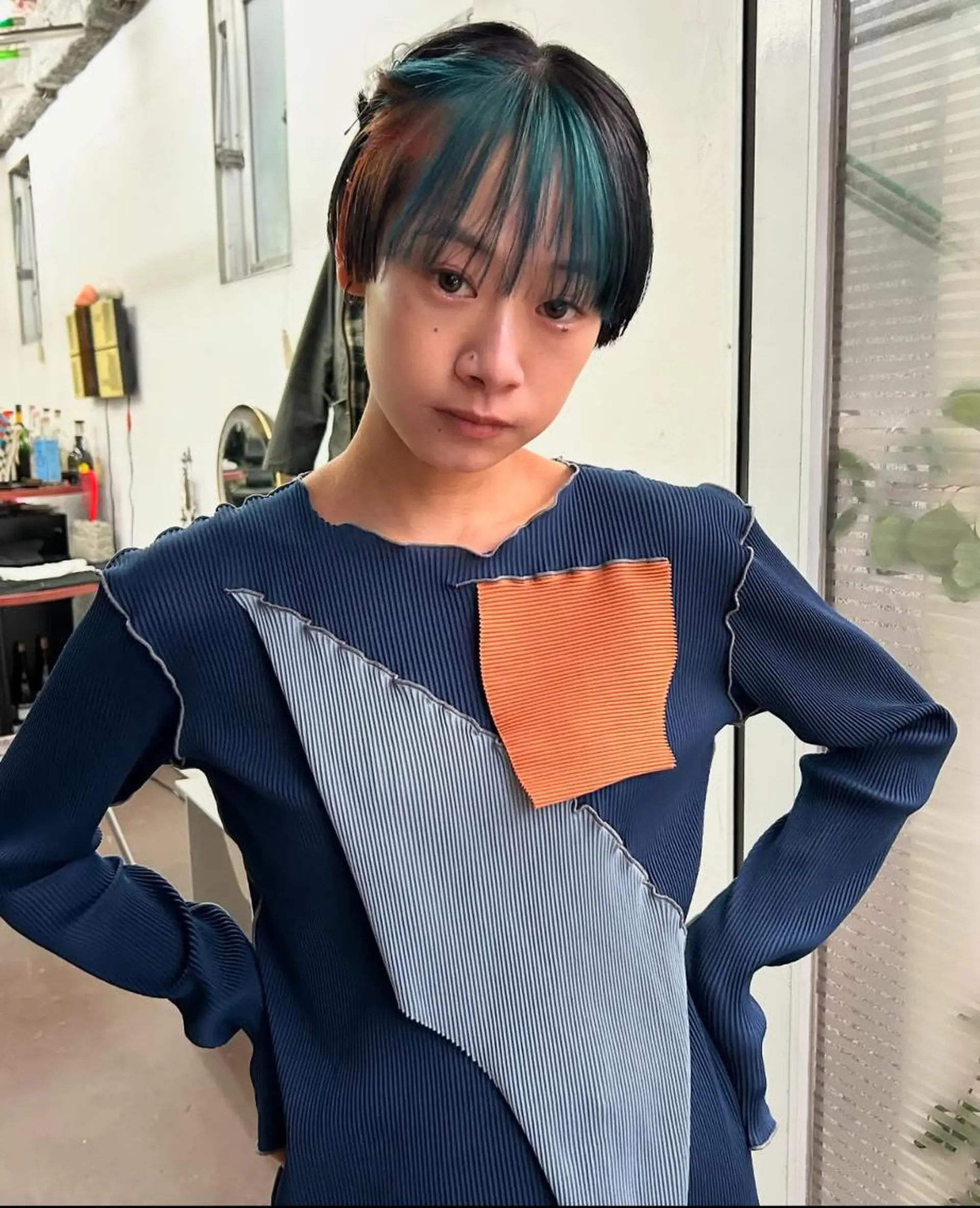ショート カラー qiie/天神・大名 インナーカラーのヘアスタイル
