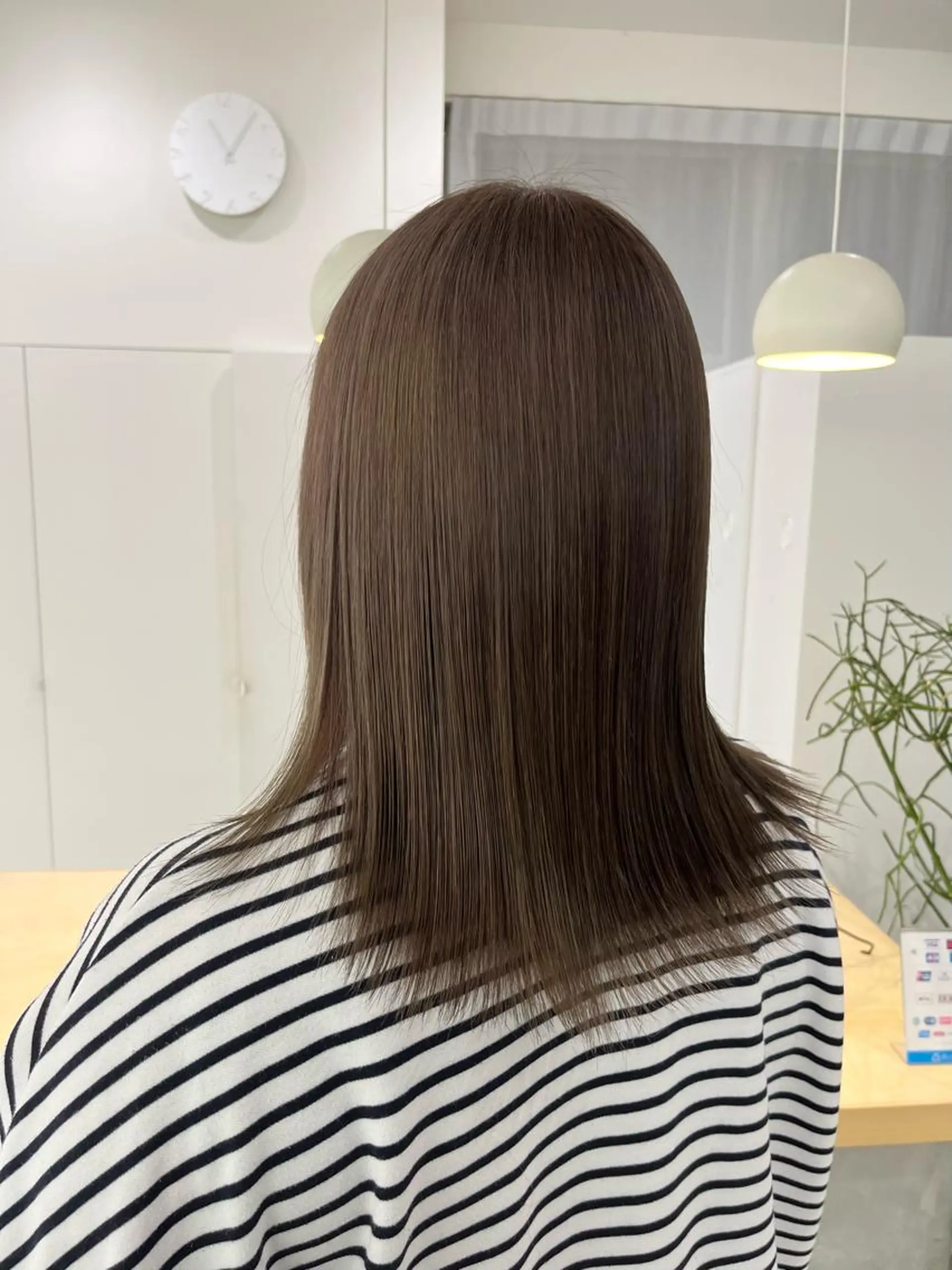 カラー 瀬長なおみ U too e'sのヘアスタイル