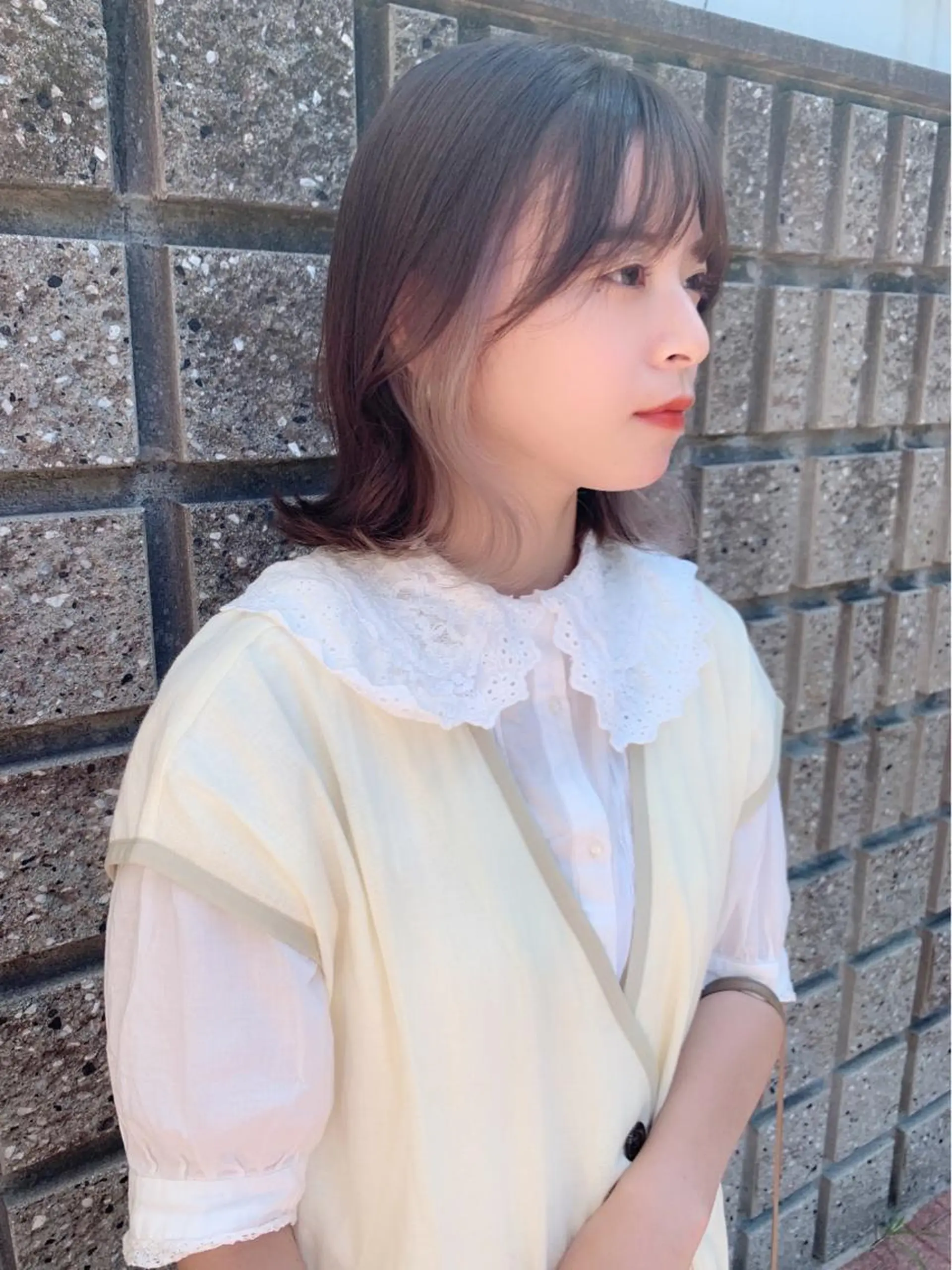 ミディアム カラー ヘアカラー レイヤー/顔周り /AKARIのヘアスタイル