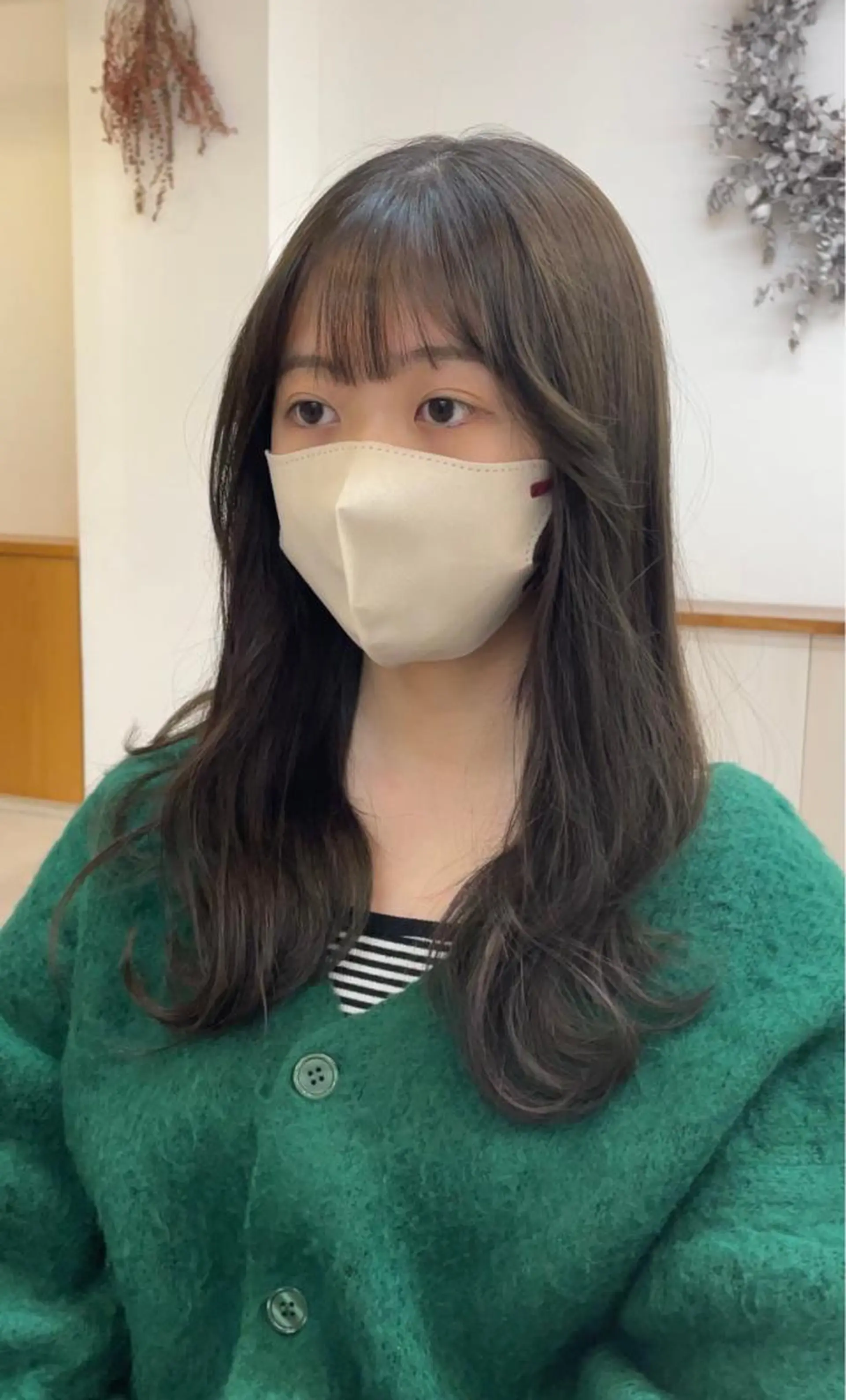 セミロング カット ヘアカラー 仙台ブリーチカラー デザインカラーあすかのヘアスタイル