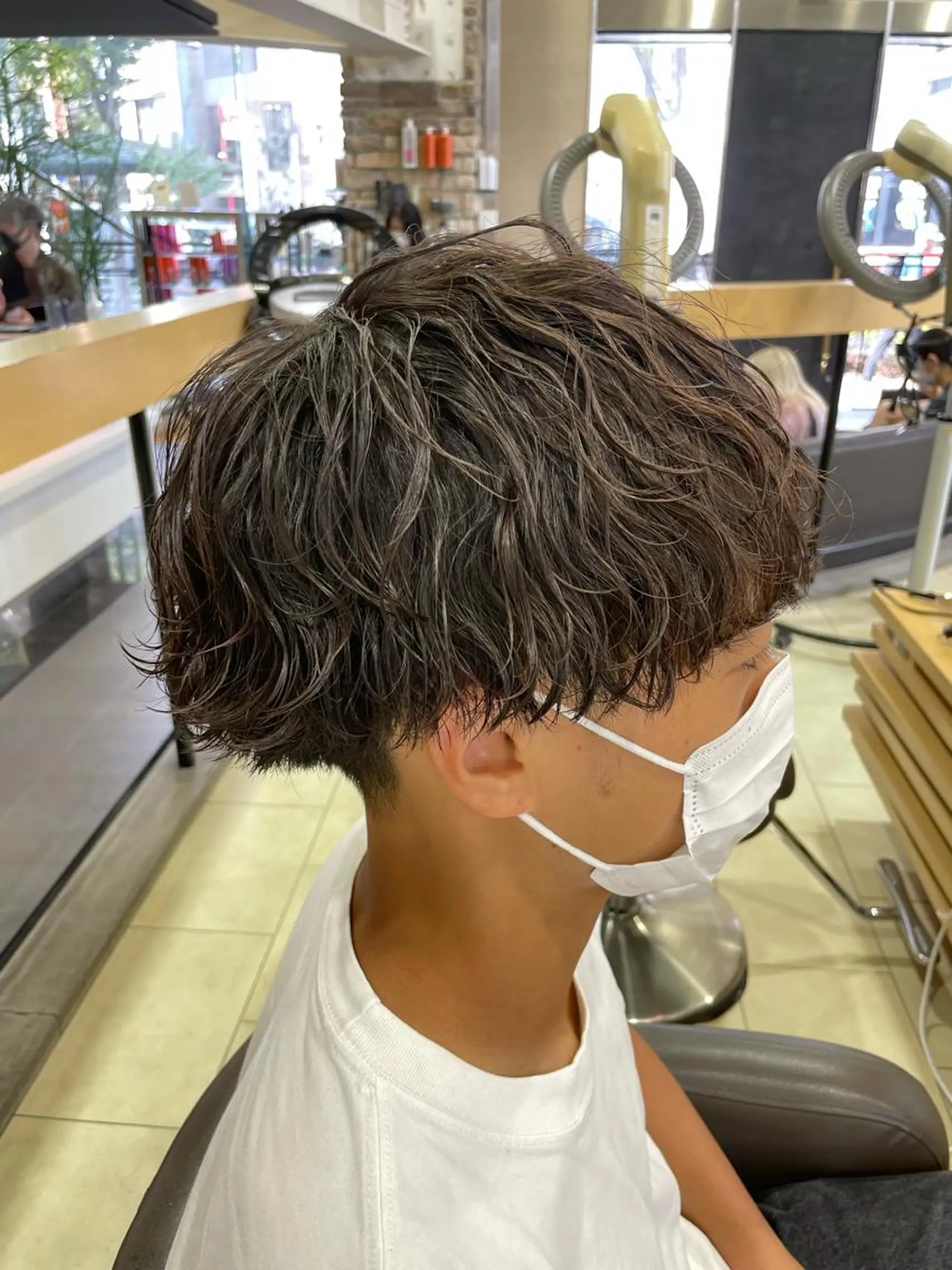 パーマ メンズ ウルフ/センタ- パート【ナナミ】のヘアスタイル