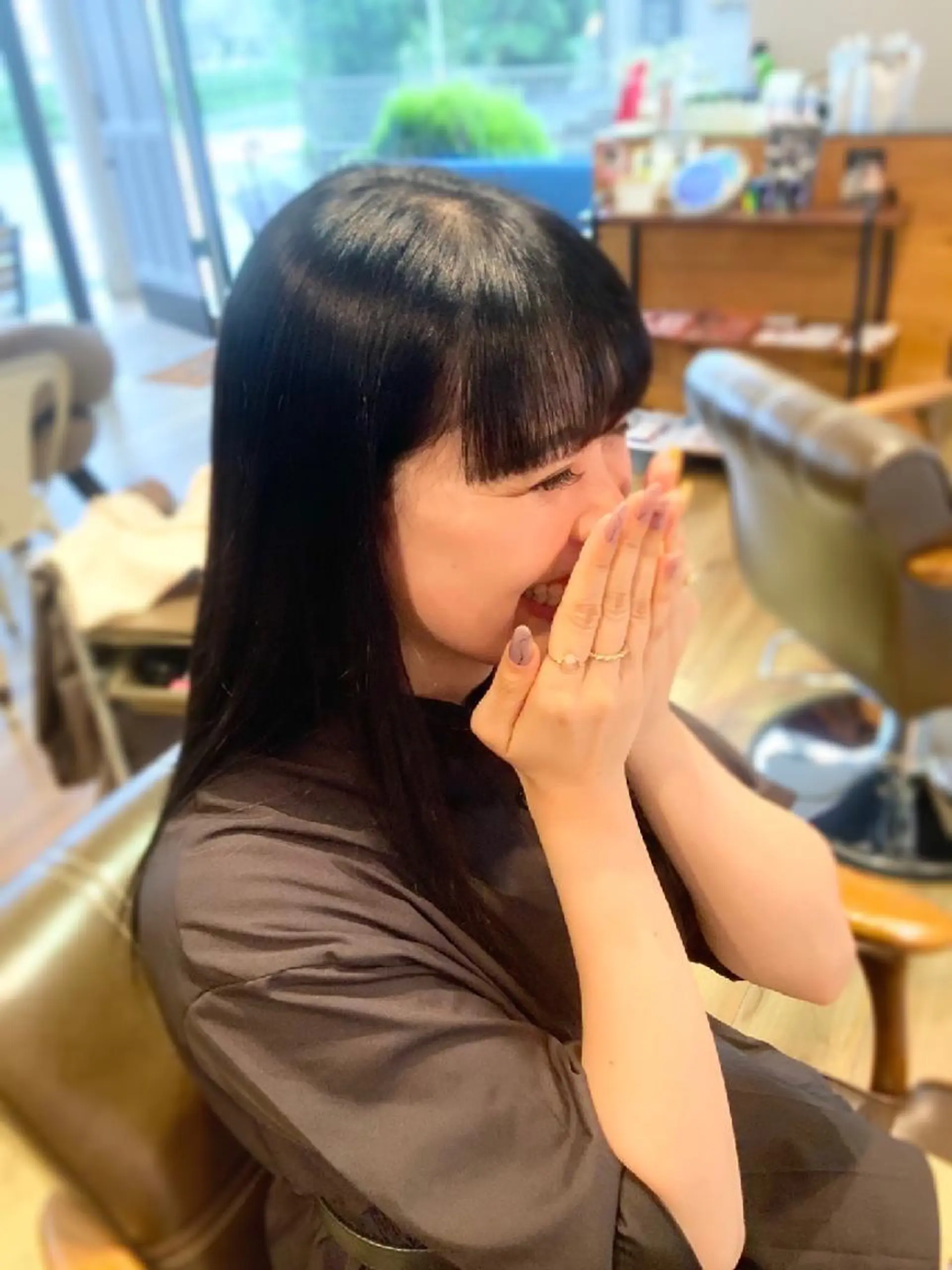 カラー ロング カット ヘアカラー トリートメント 堀 望美のヘアスタイル