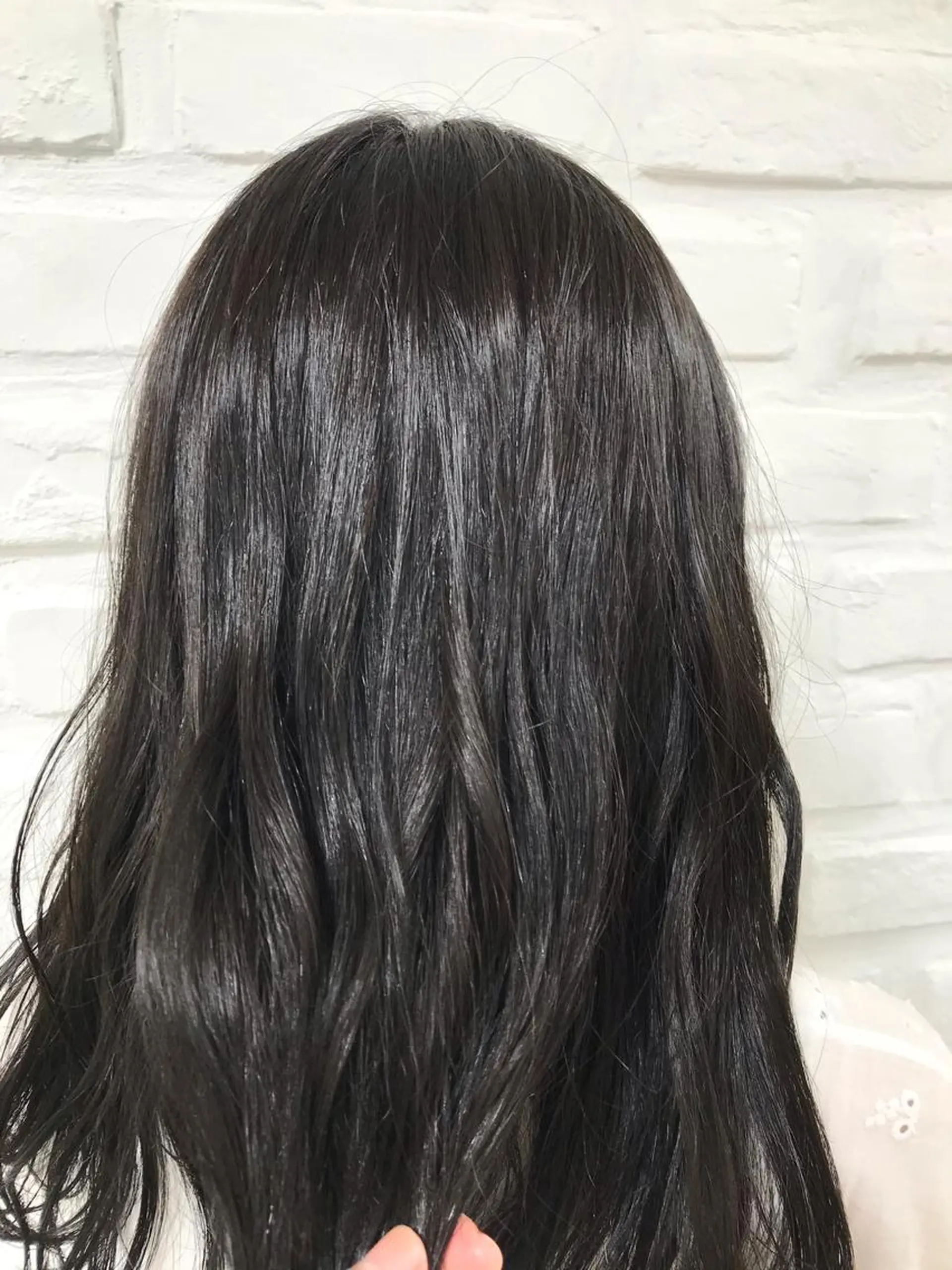 セミロング カラー 暖色カラー💜 中山由梨のヘアスタイル