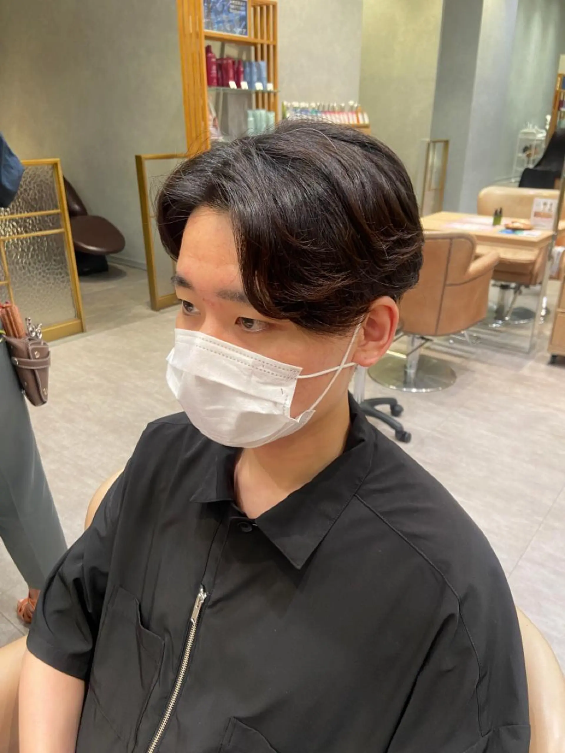 メンズ M.SLASH  みなとみらい馬車道所属・M.SLASH ✂︎hinakoのヘアスタイル