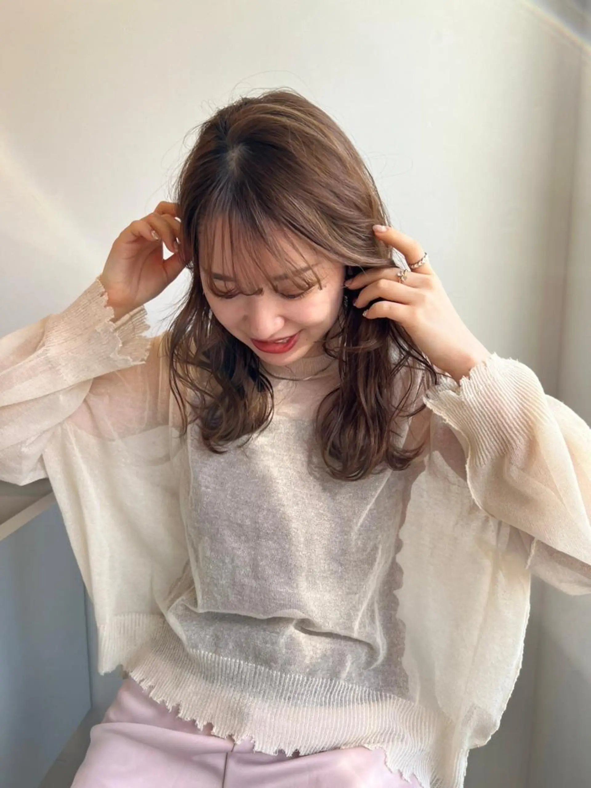 ミディアム カラー パーマ ミディアムパーマ ダブルカラー グラデーションカラー ハイライトカラー イルミナカラー CEINE PATHのヘアスタイル