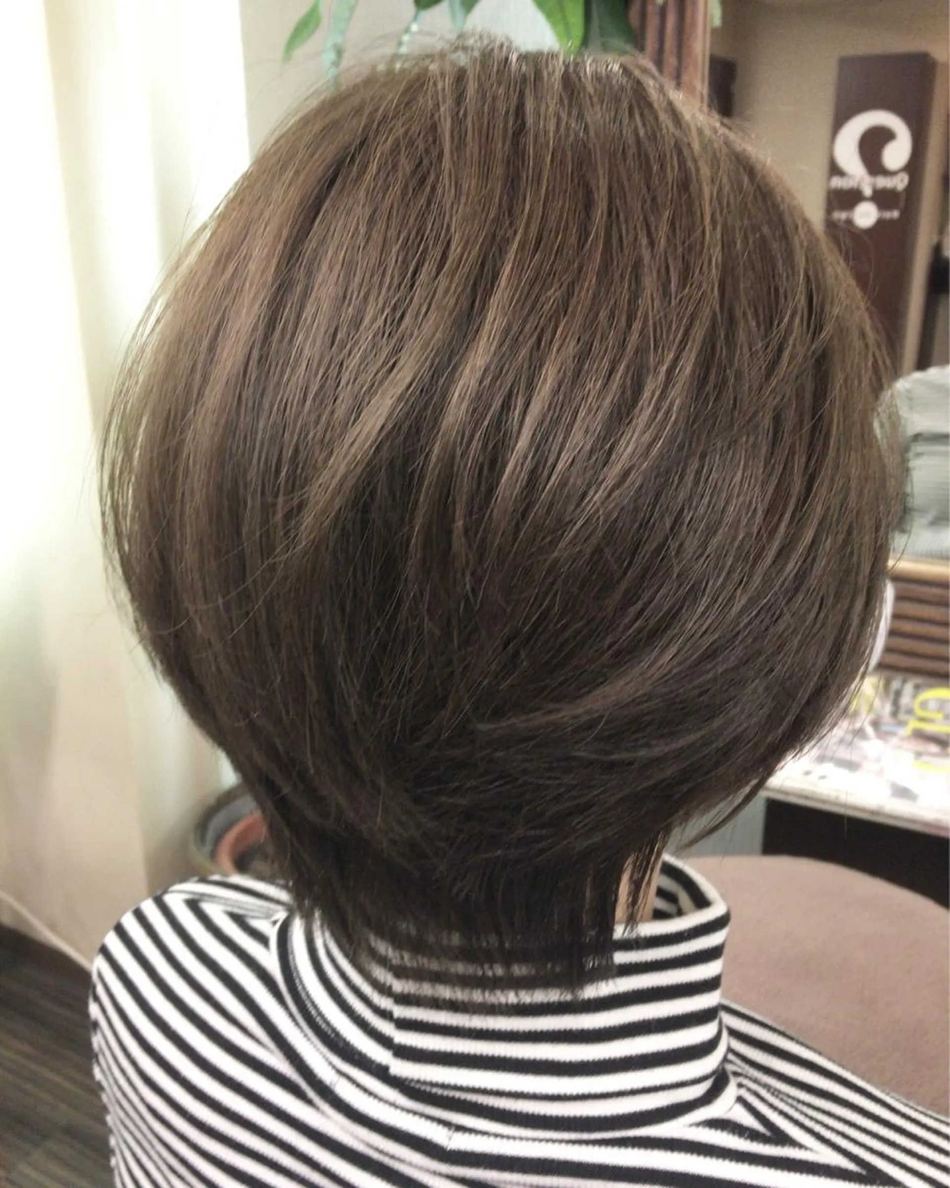 ショート カラー 透明感カラー グレージュ ショートヘア THREE所属・THREE 関根大のヘアスタイル