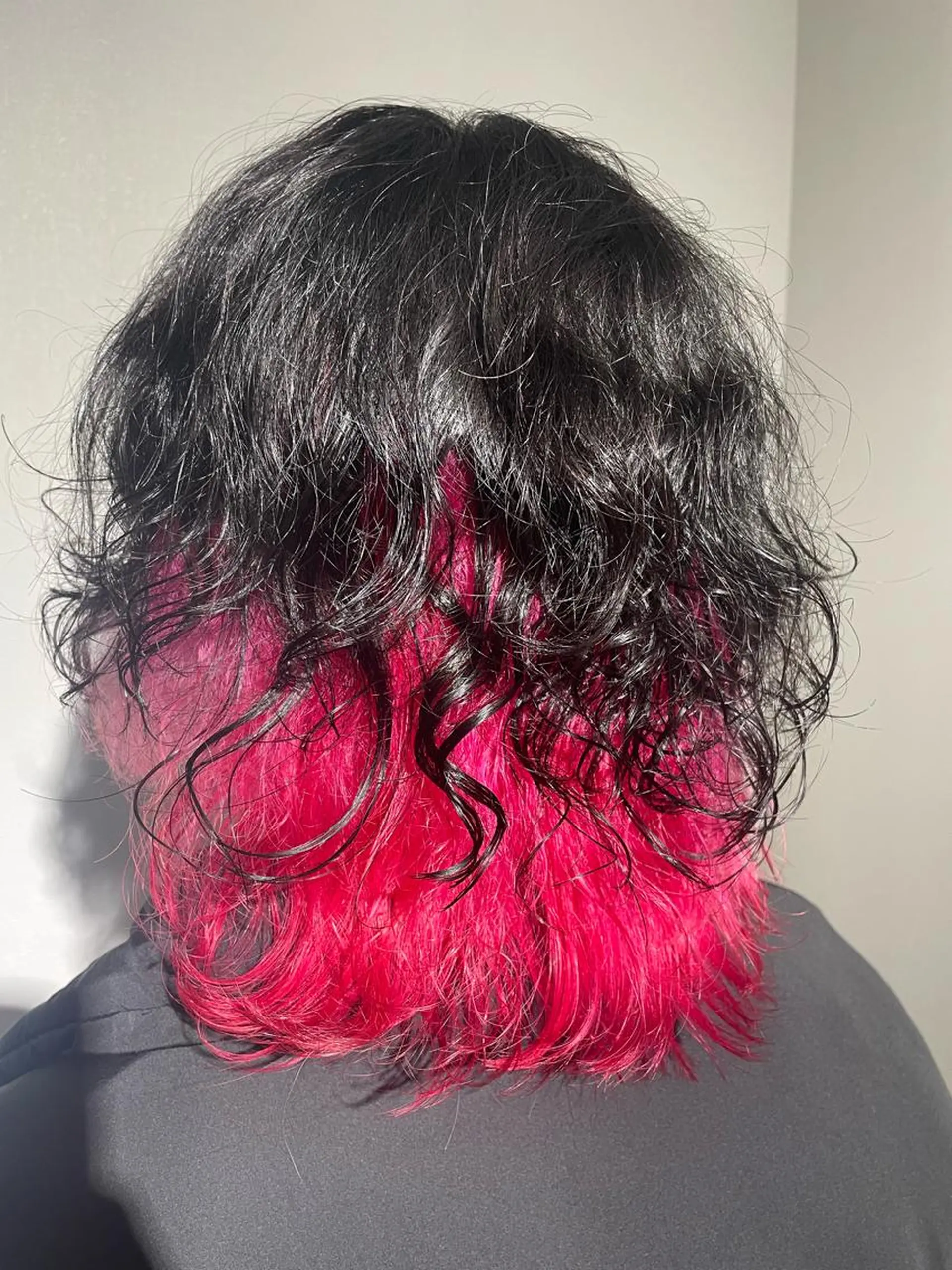 ショート カラー パーマ ブリーチ トリートメント 篠原 侑作のヘアスタイル