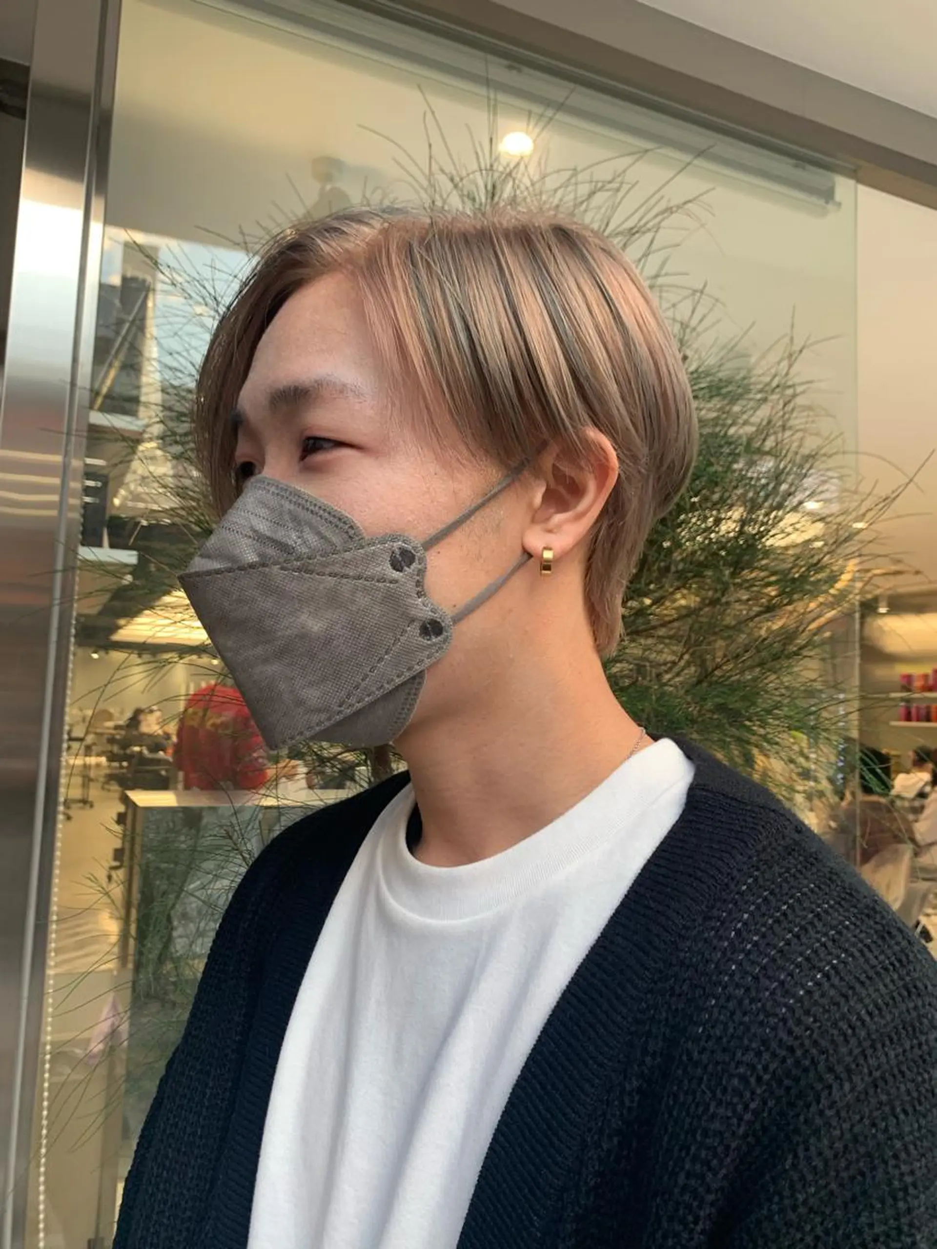 ショート カラー メンズ メンズブリーチ フェードカット メンズ韓国風 メンズメッシュ マッシュ カラーモデル⚡️ REONのヘアスタイル