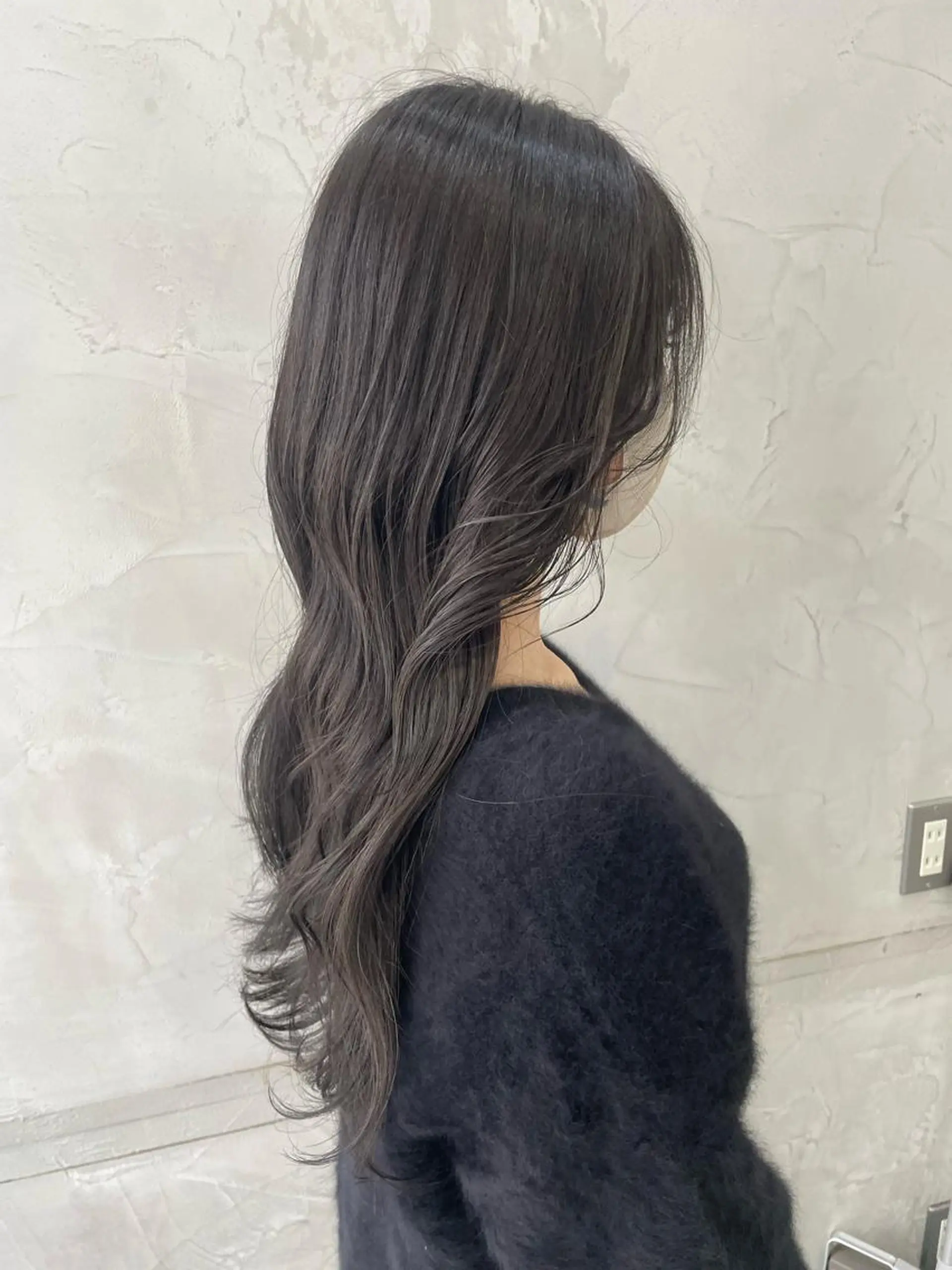 カラー ブリーチ 透明感カラー ブリーチなしカラー ヘアカラー fudge所属・MaisonHALU 松浦光咲のヘアスタイル