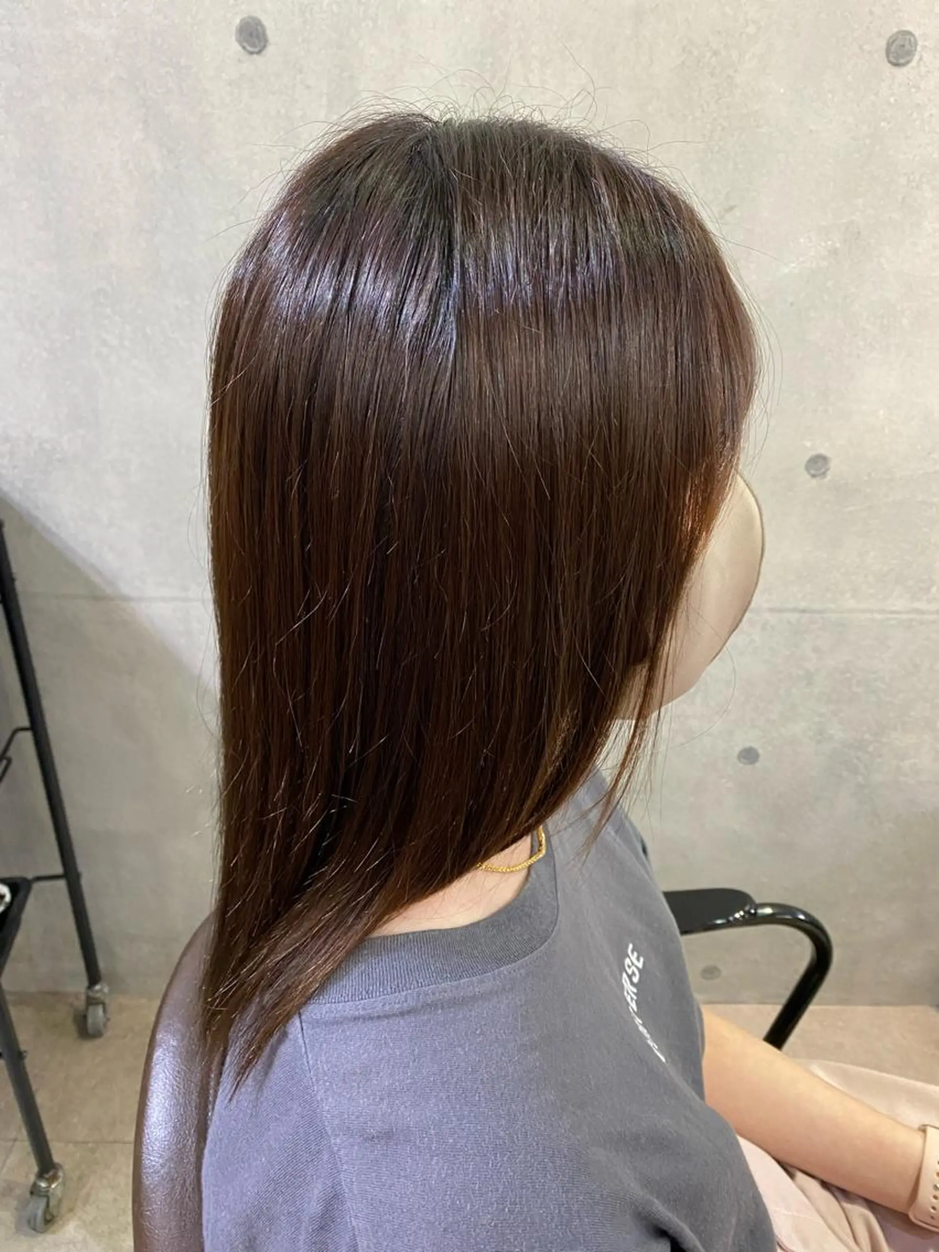 ミディアム カットモデル/ 吉本　彩夏のヘアスタイル