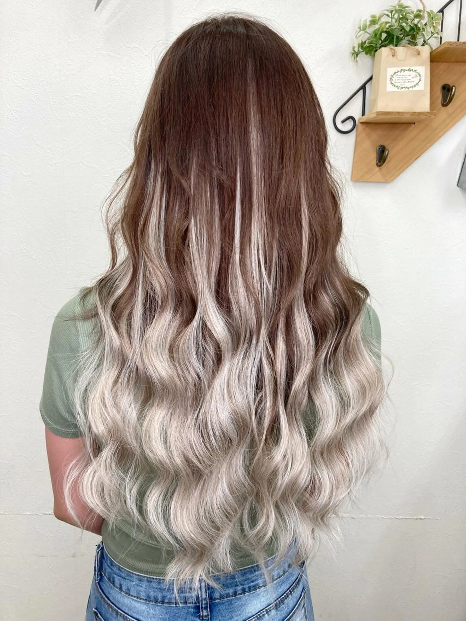 ロング カラー アッシュ エクステ ヘアカラー トリートメント エクステ KEISUKE/カラ ー🐶シールエクステのヘアスタイル