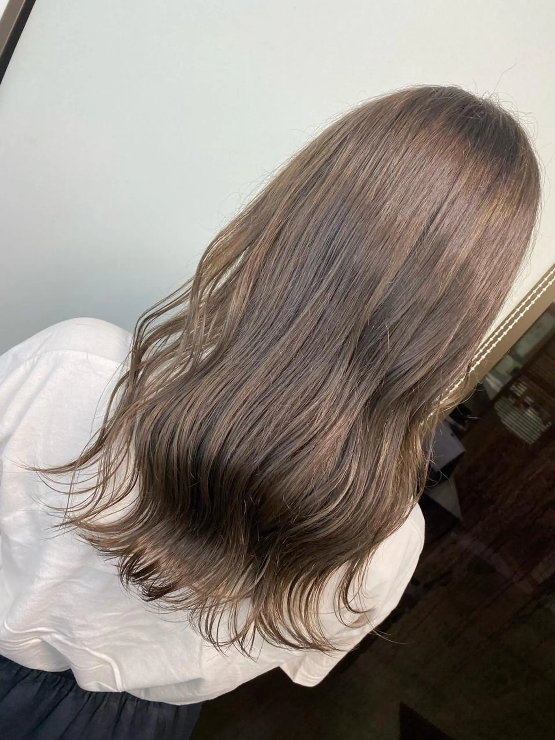 ミディアム ヘアカラー peg.hair所属・ブリーチカラー🫧 森　凪沙のヘアスタイル