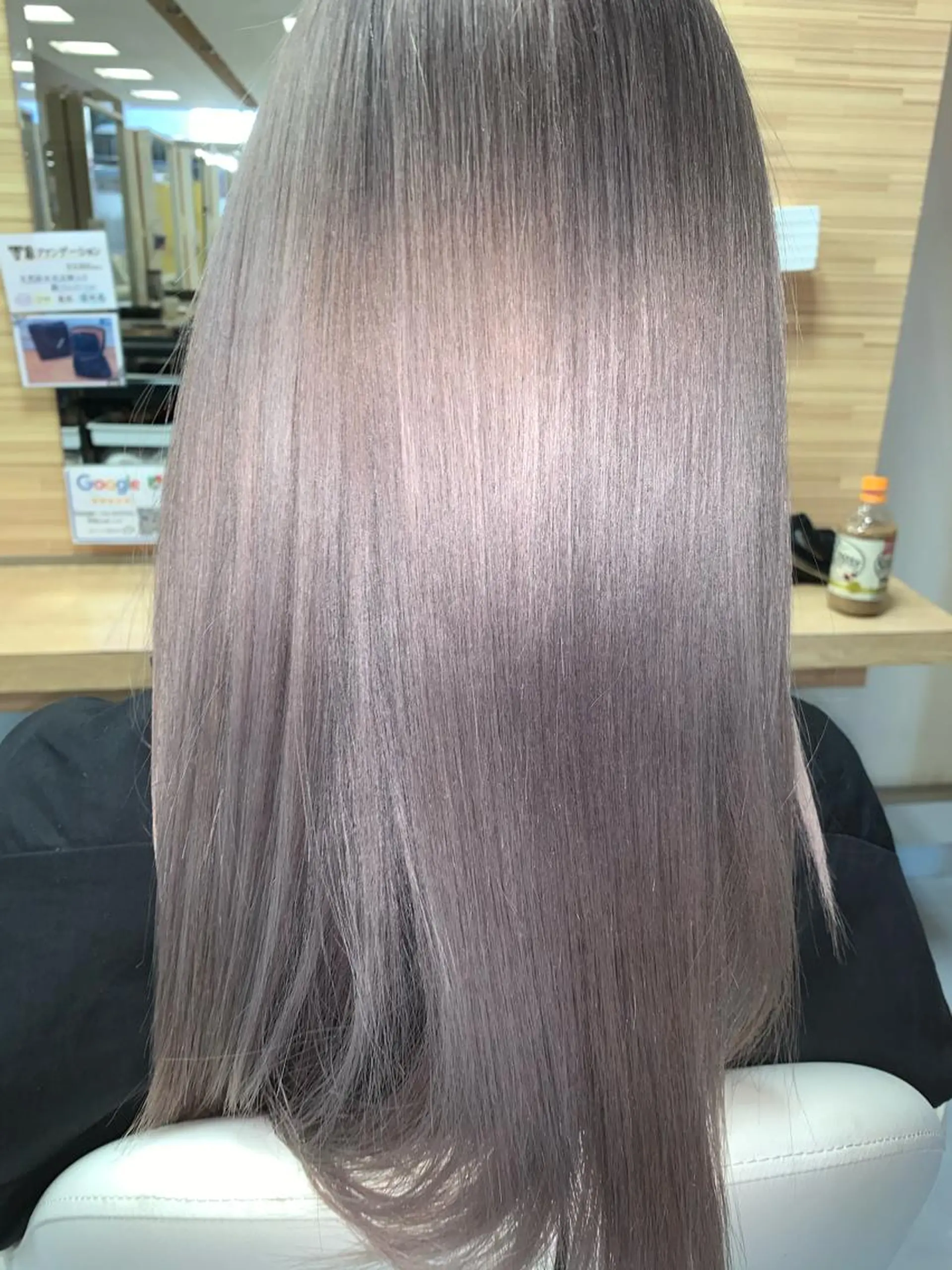 セミロング カラー パーマ ハイトーンカラー 髪質改善 縮毛矯正 ストレートパーマ カット ヘアカラー 縮毛矯正 髪質改善/縮毛矯正 /ブリーチ矯正/岡部のヘアスタイル