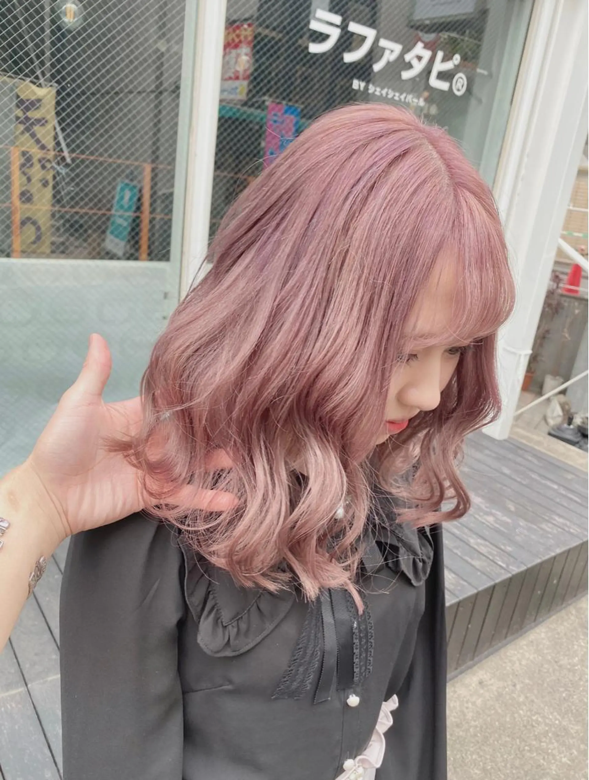 セミロング カラー ヘアカラー カルテット高円寺所属・似合わせの達人🌈 SYU🫧のヘアスタイル