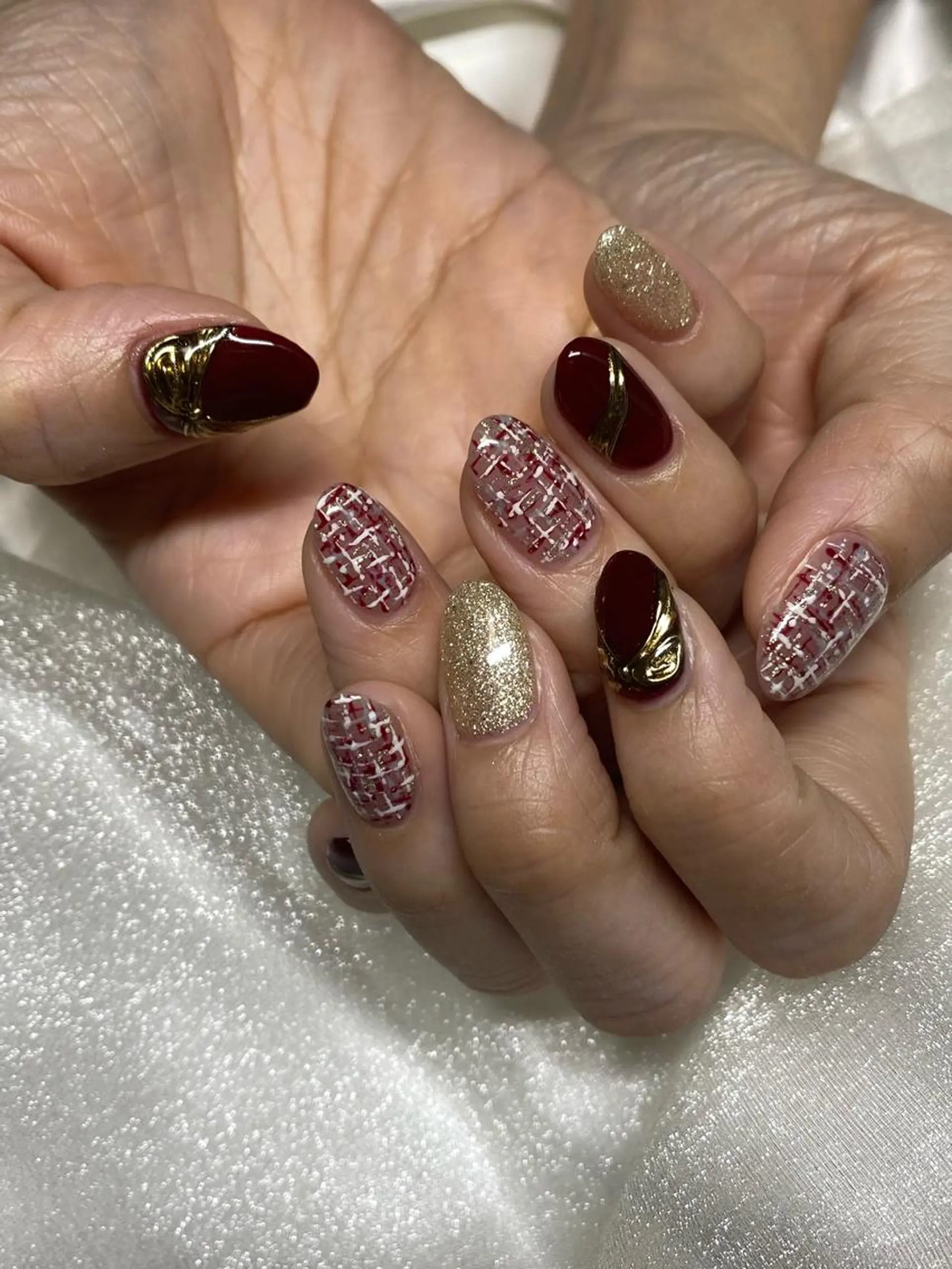 ネイル ミラーネイル リボン ハンドネイル Sympa:) YURIKAのネイルデザイン