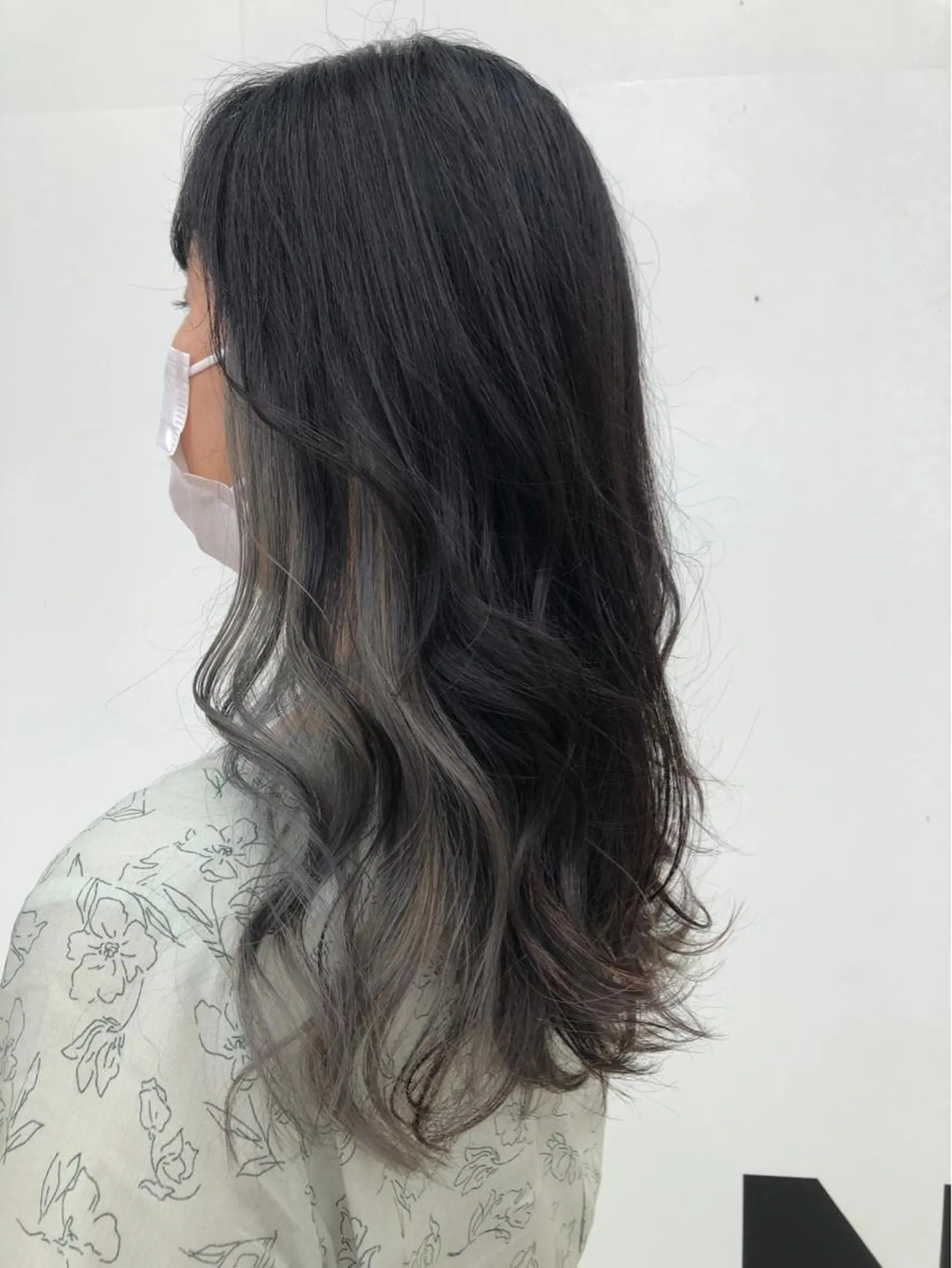 ロング カラー 韓国🩵海外ヘア 宮川華奈のヘアスタイル