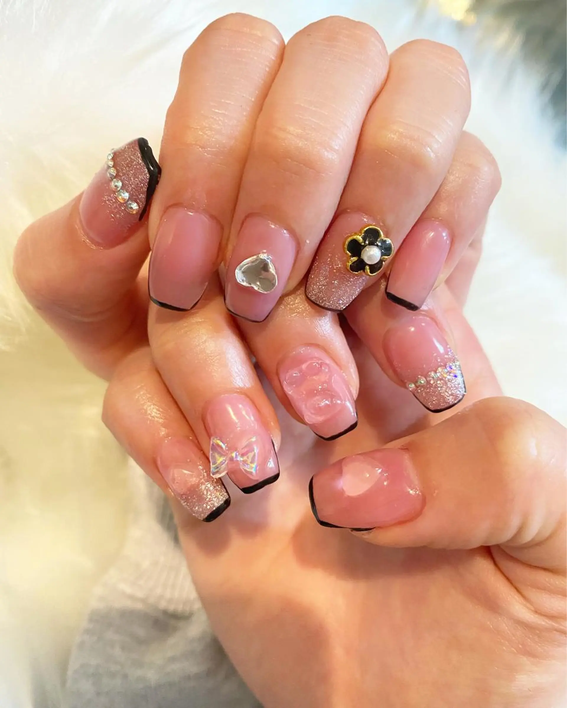 ネイル crystal ⭐︎ colorのネイルデザイン