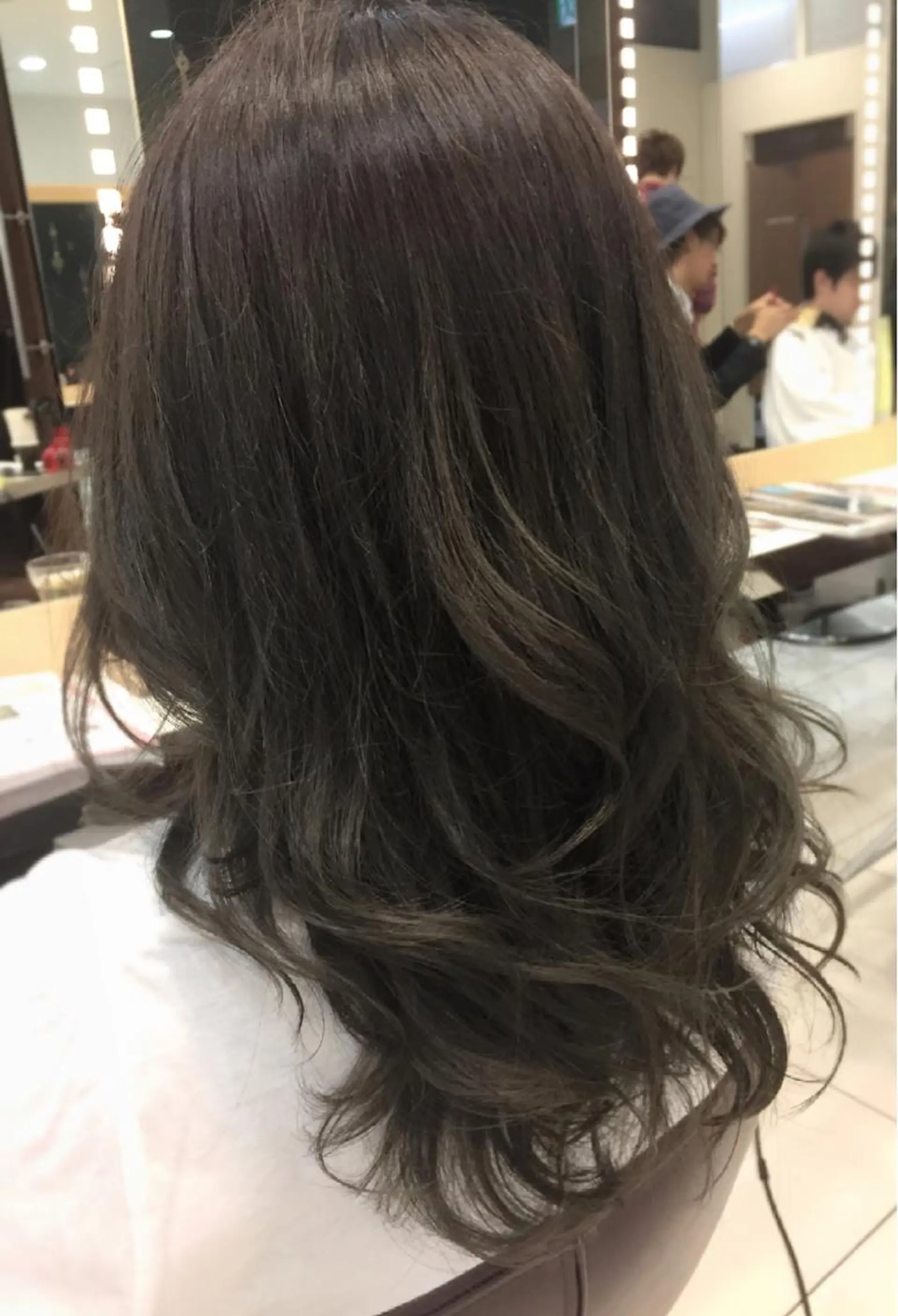 セミロング 中村 卓也のヘアスタイル