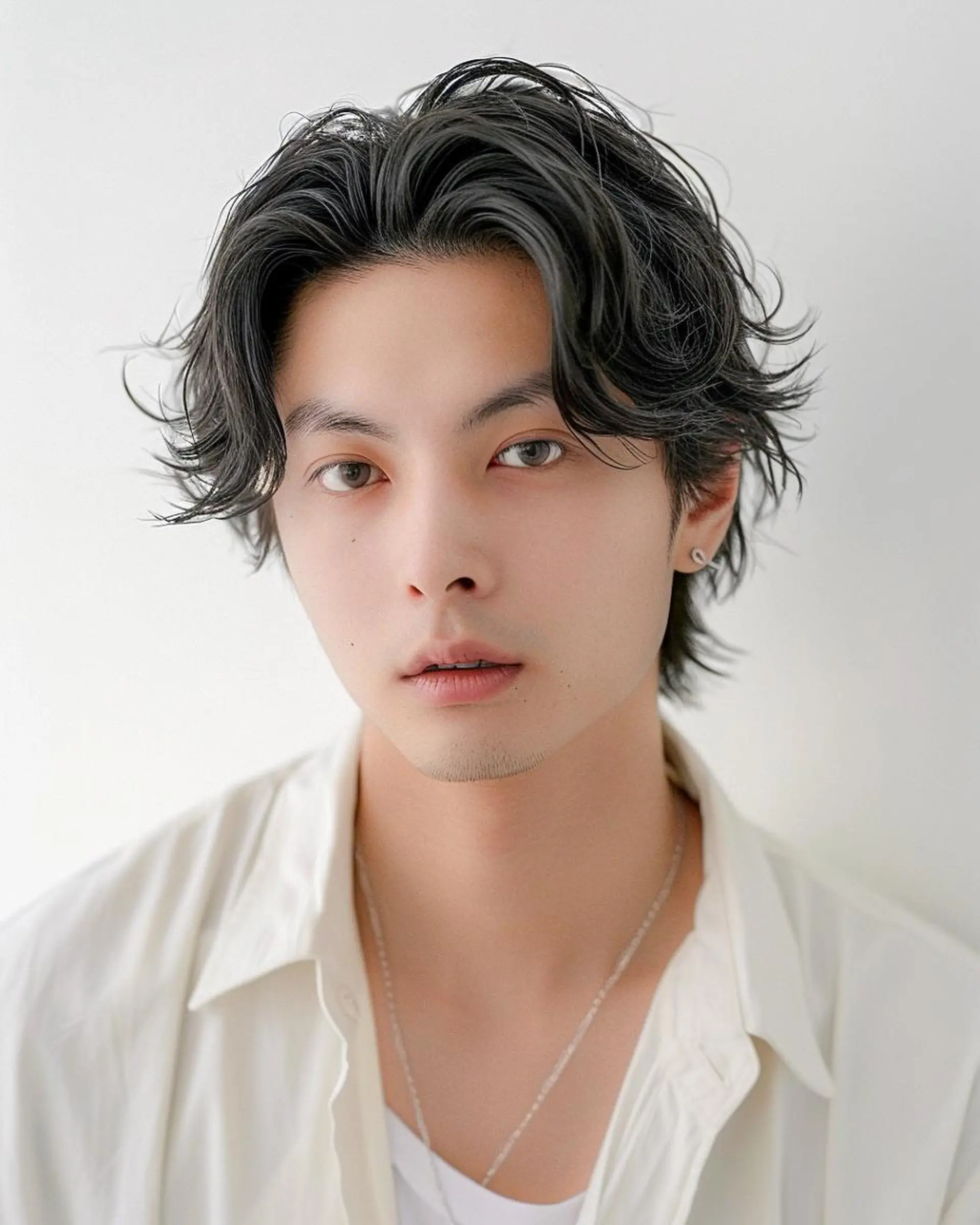 ショート ヘアカラー メンズカット デザインカラーのヘアスタイル