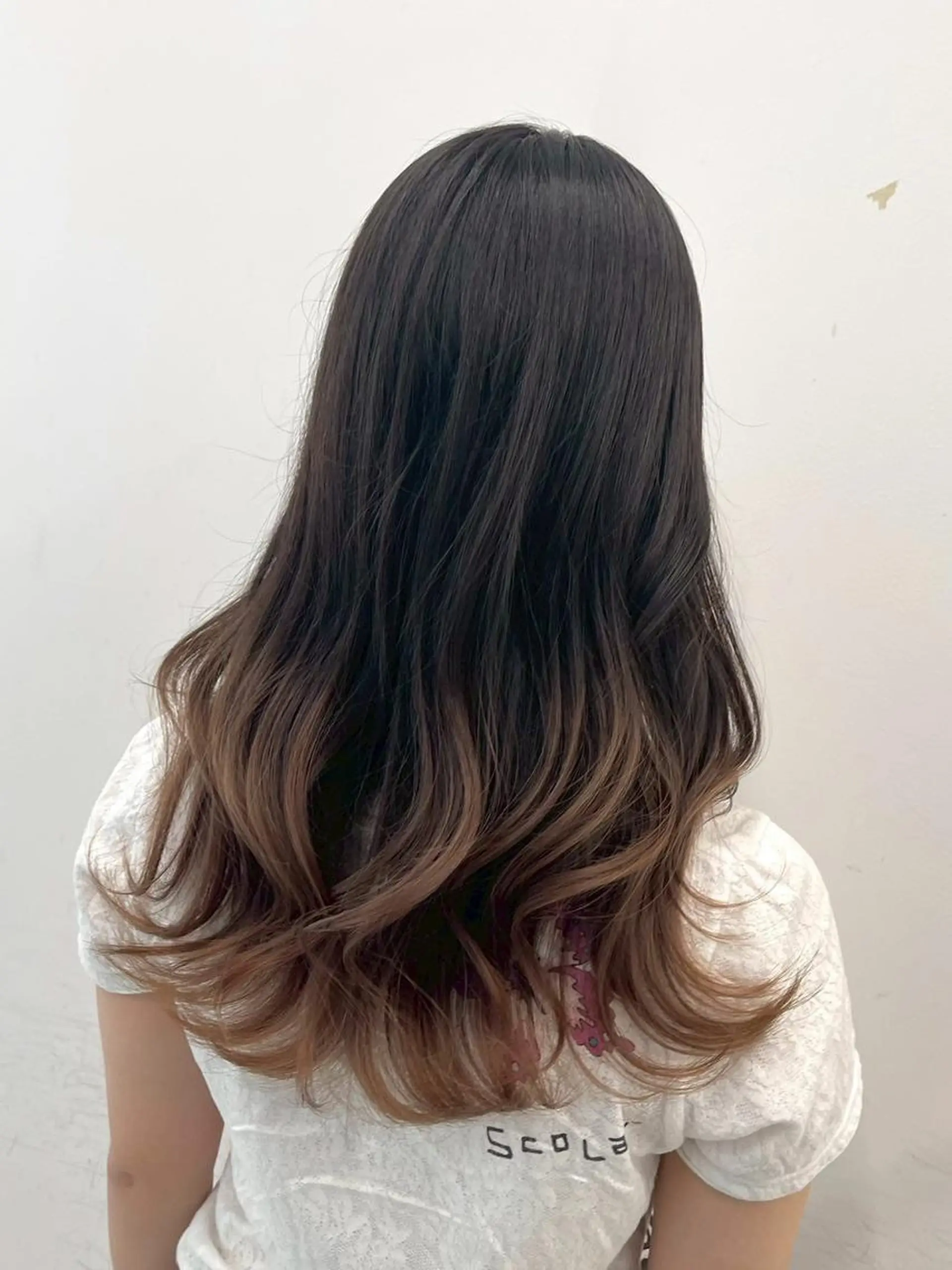 カラー ロング アディクシーカラー アッシュ ブルーカラー ダークアッシュ グレージュ 【公式】amble luxe池袋東口💛のヘアスタイル