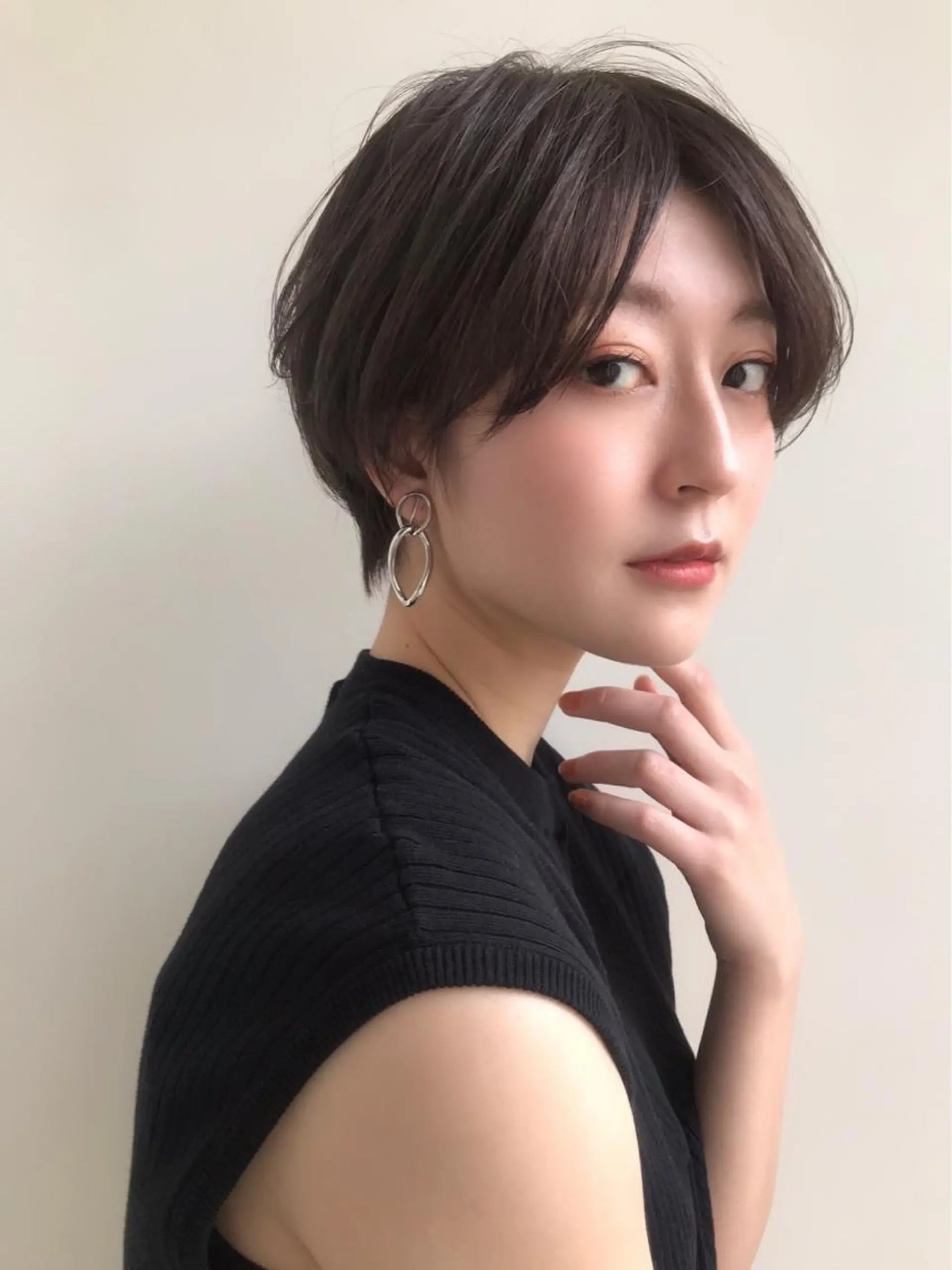 ショート カット ヘアカラー トリートメント イメチェンカット✂️ 錦糸町佐藤店長のヘアスタイル