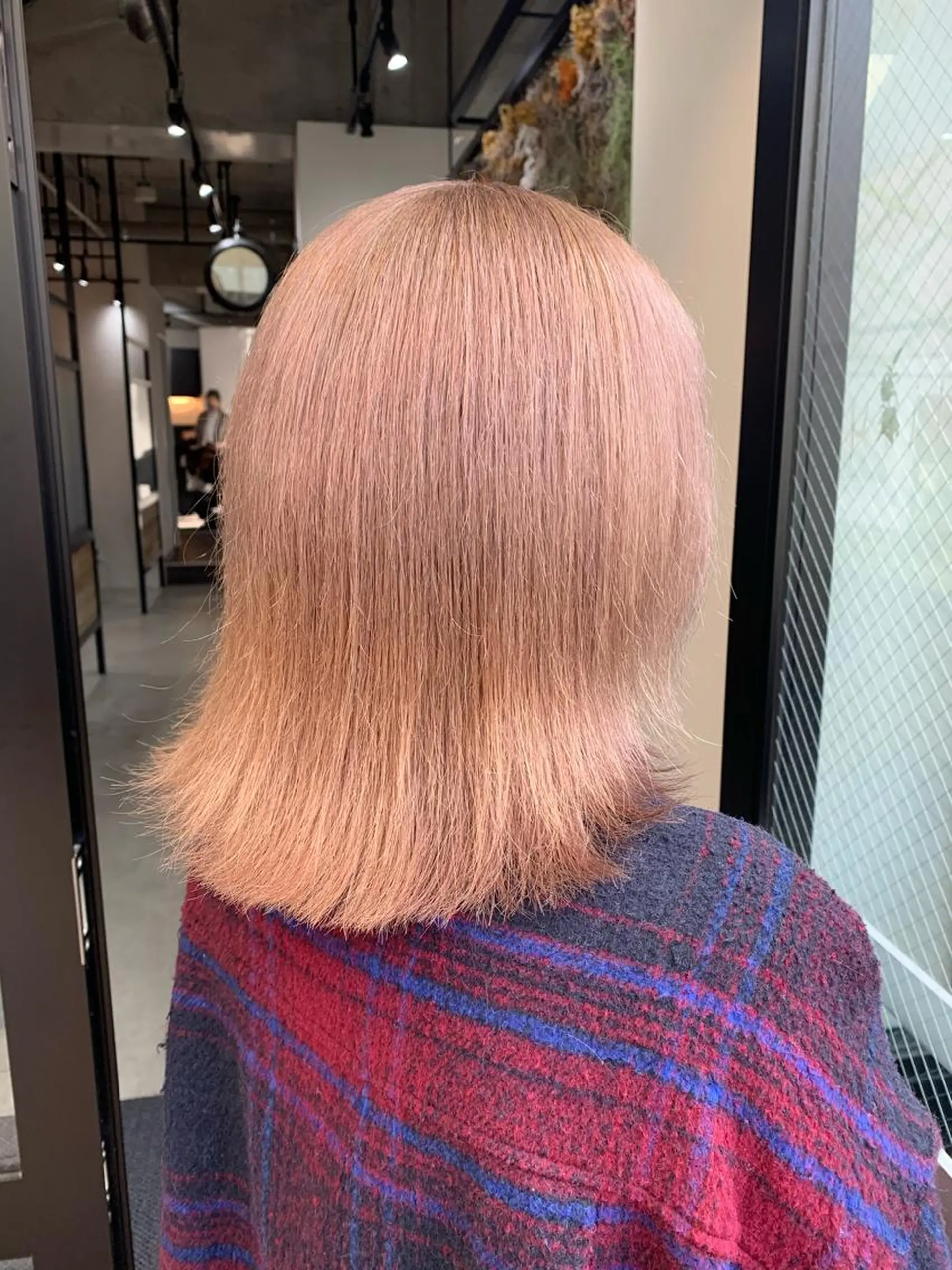 ミディアム カラー ヘアアレンジ ヘアカラー kei/透明感カラー /ベージュ/髪質改善のヘアスタイル