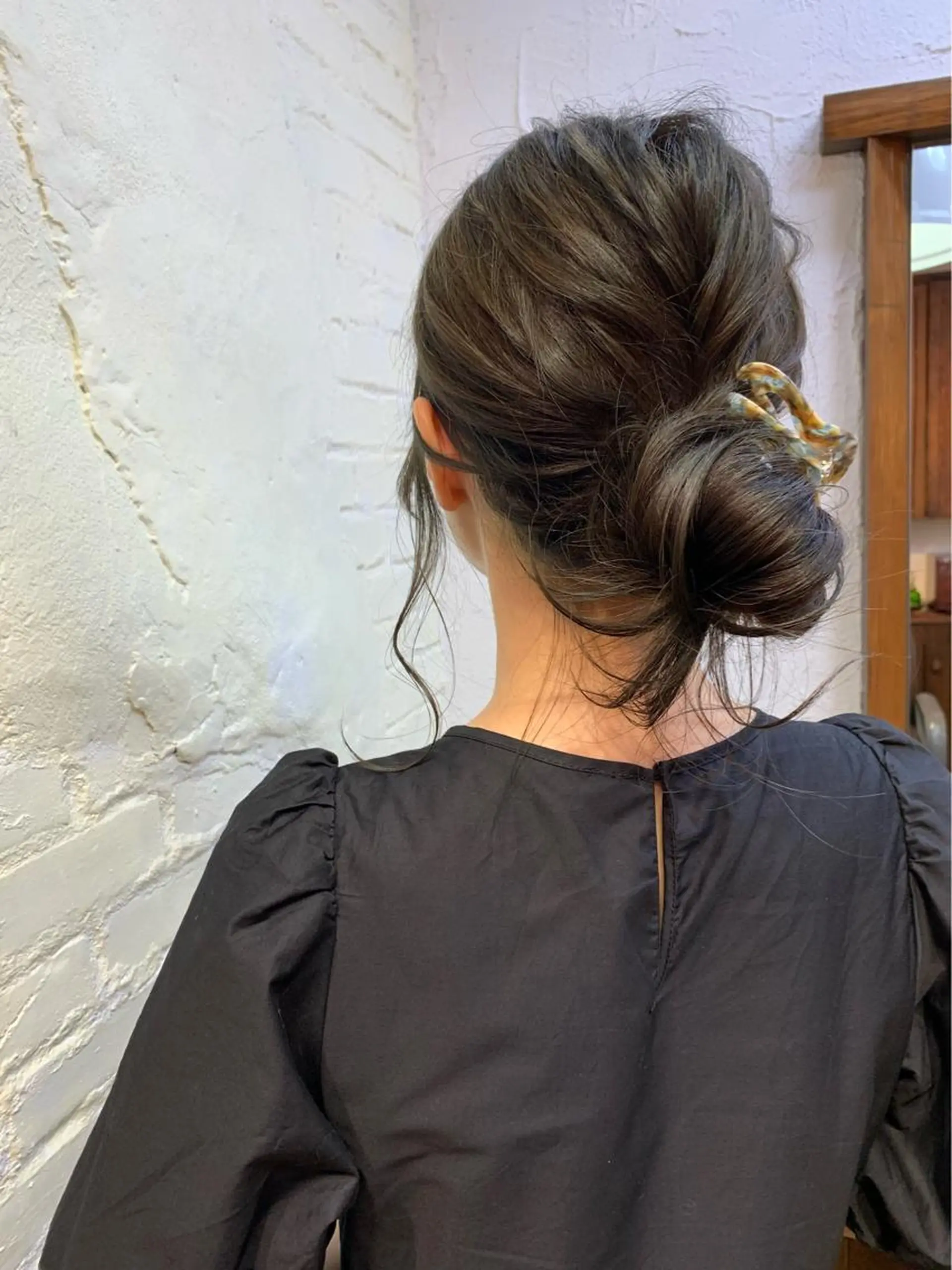 ミディアム ヘアアレンジ お団子ヘア Door代官山所属・詩織/パーマ /代官山のヘアスタイル