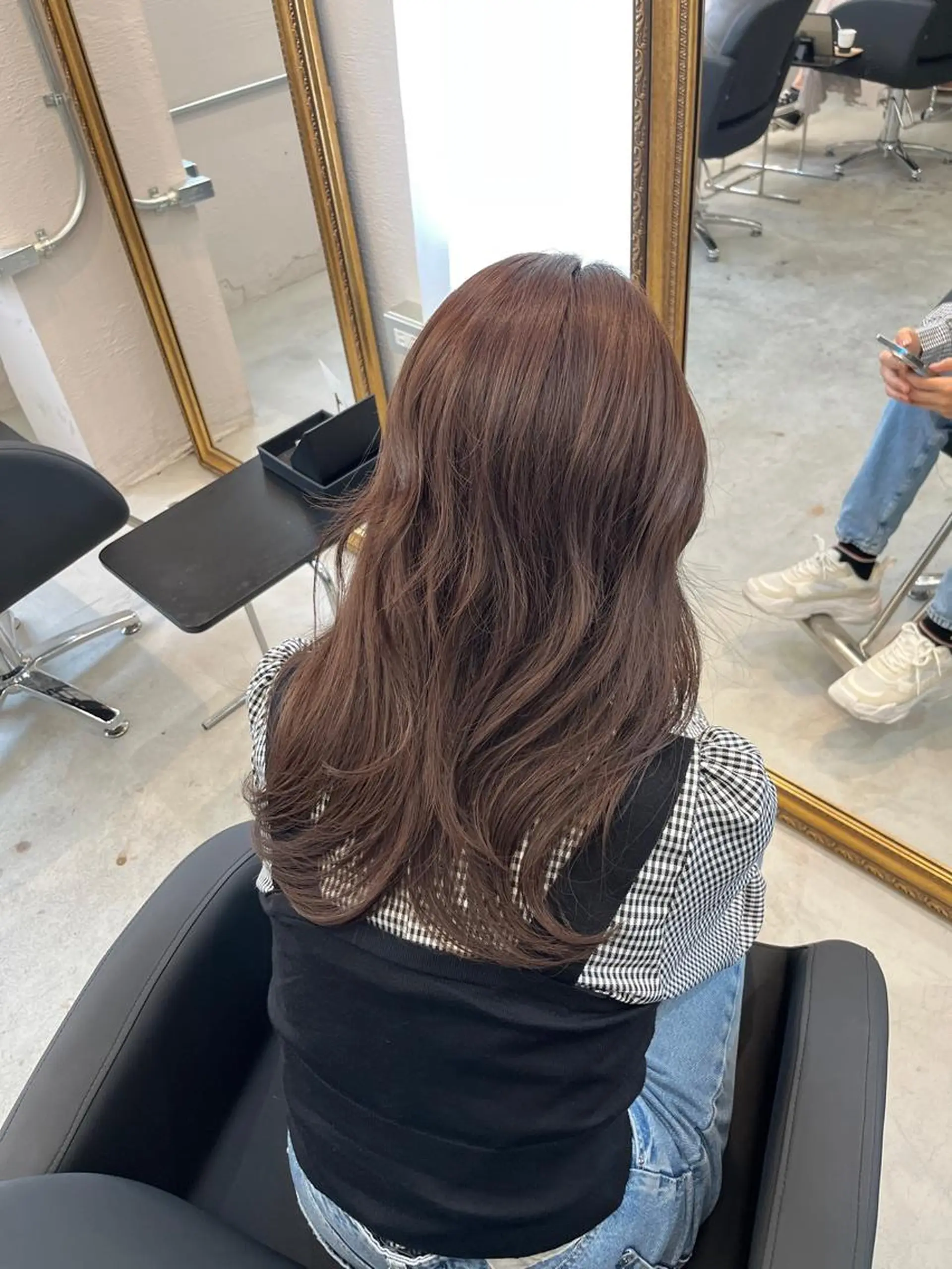 セミロング カラー ブラウンカラー REAL【レアル】所属・グレージュ/透け感 カラー/透明感カラーのヘアスタイル