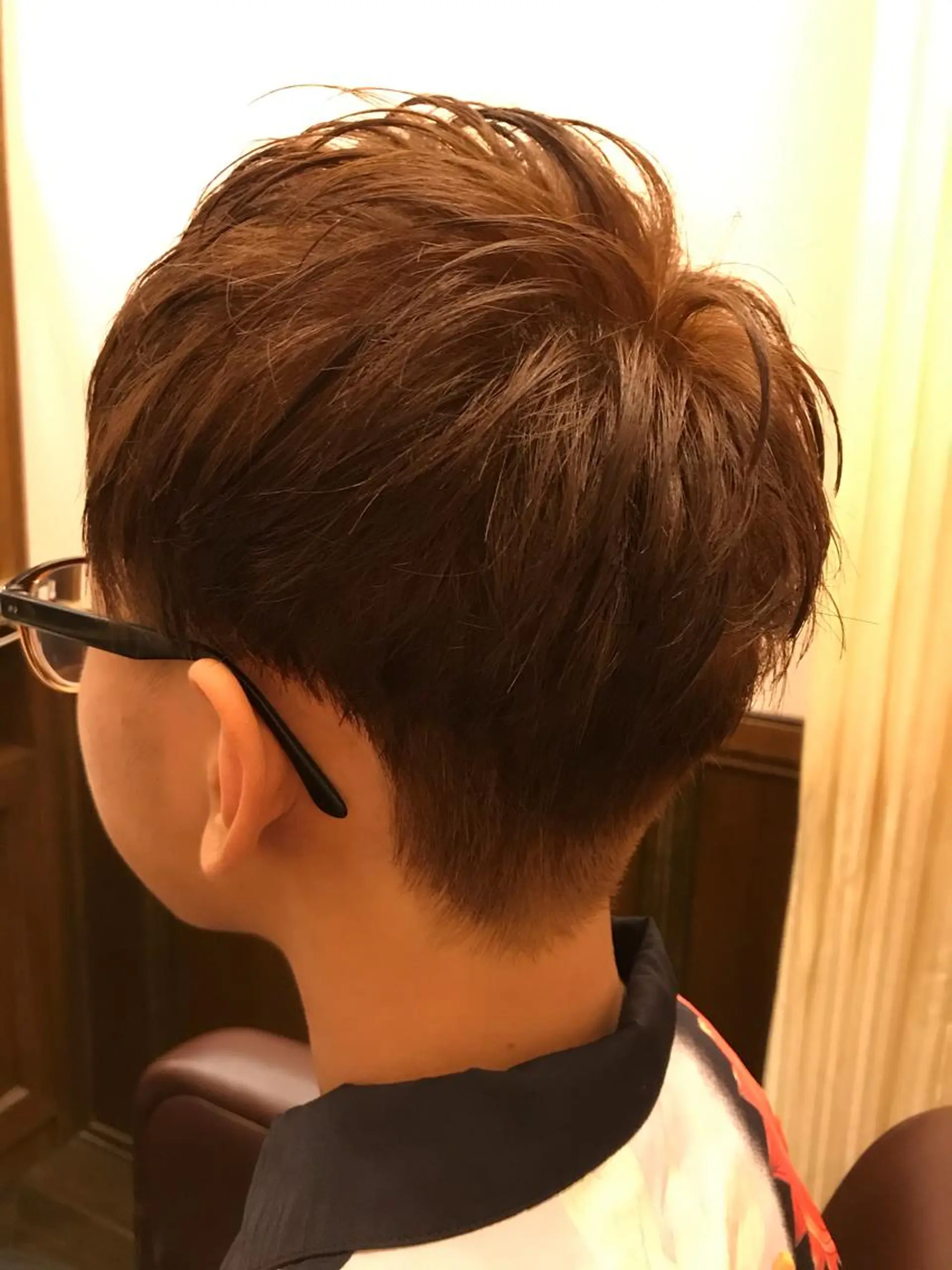 ショート カラー メンズ ツーブロック ヒロ銀座ヘアーサロン所属・山田 祐美のヘアスタイル