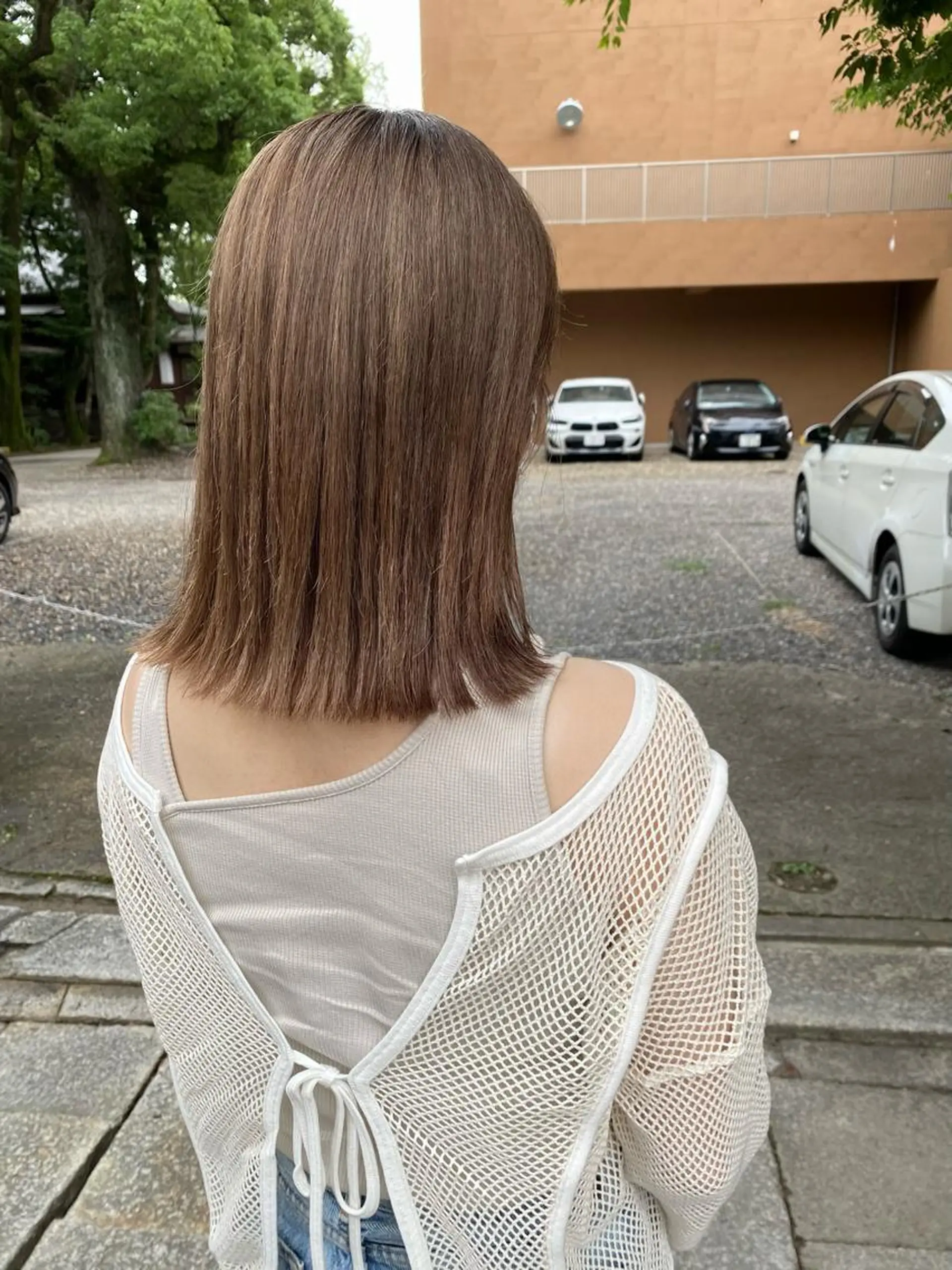 セミロング カラー ベージュカラー ブリーチ ハイトーンカラー ハイライトカラー MINAMIのヘアスタイル