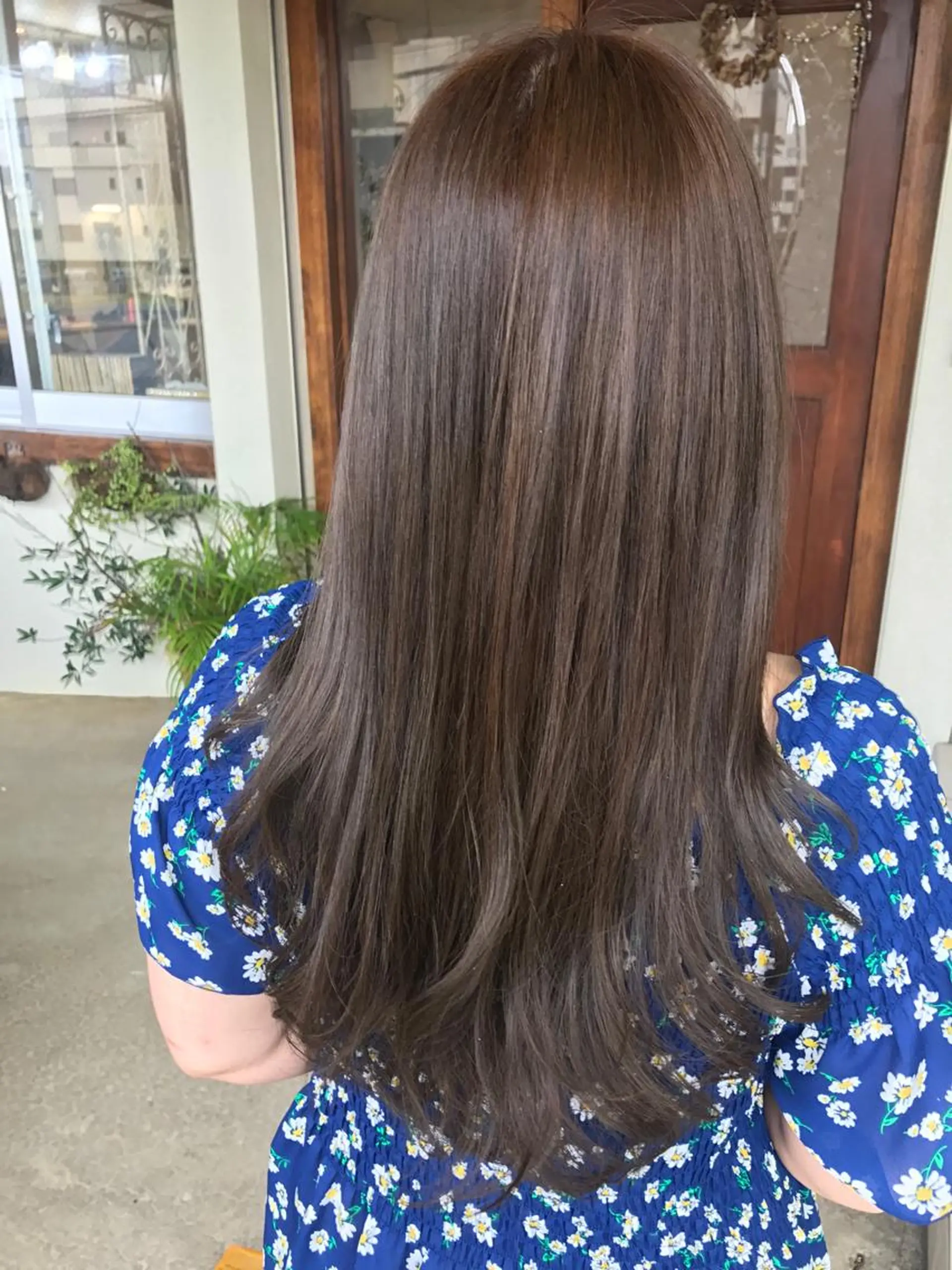 ロング カラー グレージュ 外国人風カラー カット ヘアカラー トリートメント grand juteのヘアスタイル