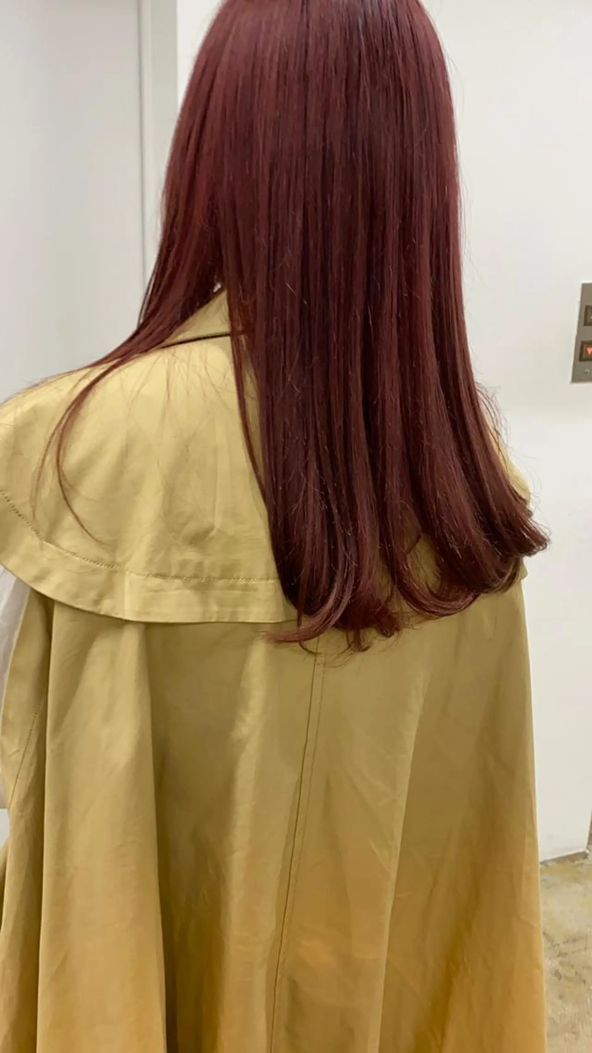 カラー ヘアカラー シミズ アスカのヘアスタイル