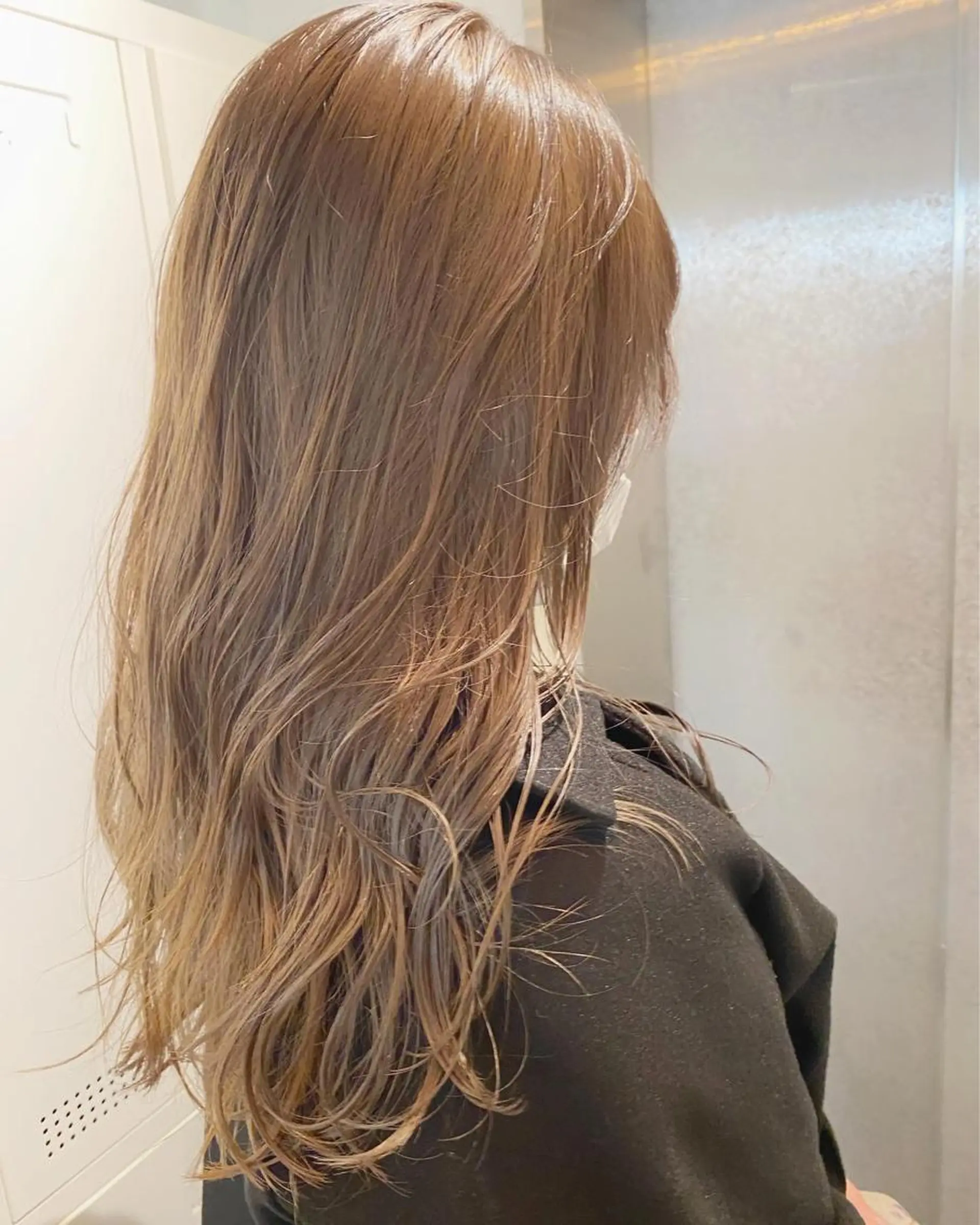 セミロング カラー アディクシーカラー イルミナカラー 渋谷✨yuto✨全 メニュー得意です🙏のヘアスタイル