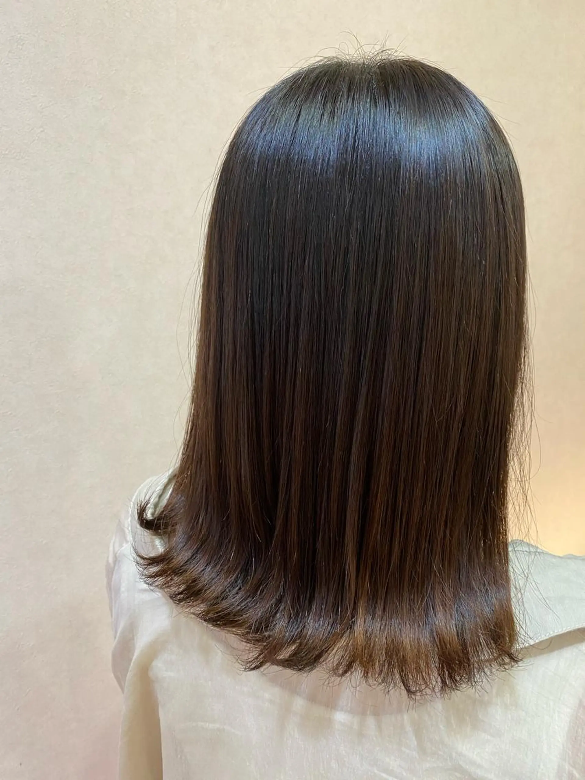 ミディアム ジプソヘアー所属・菅原 あずさのヘアスタイル