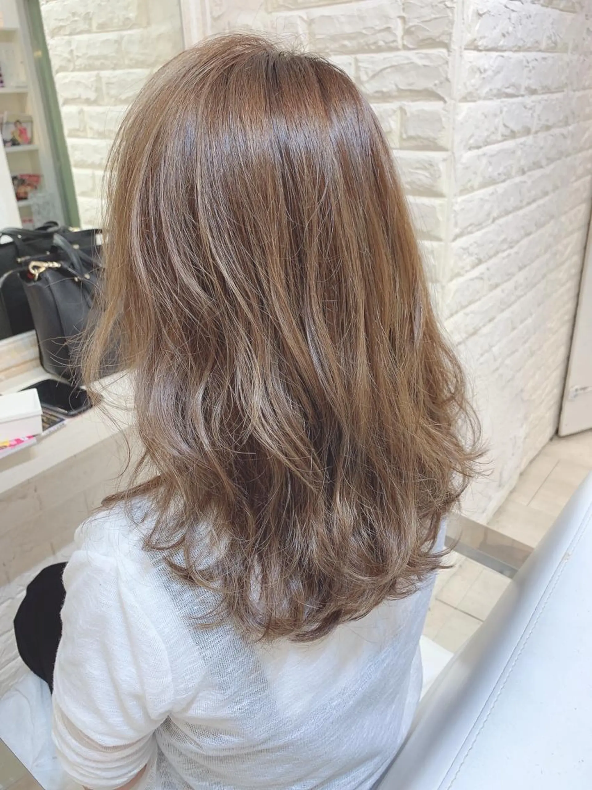 ミディアム カラー ヘアカラー ヘッドスパ 中目黒✂︎店長✂︎ TOMOHIROのヘアスタイル