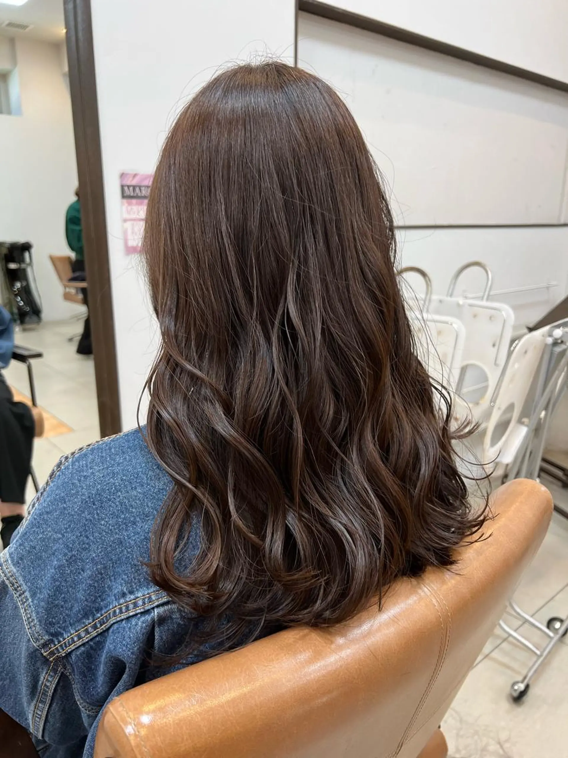 ロング カット ヘアカラー 森本 翔大のヘアスタイル