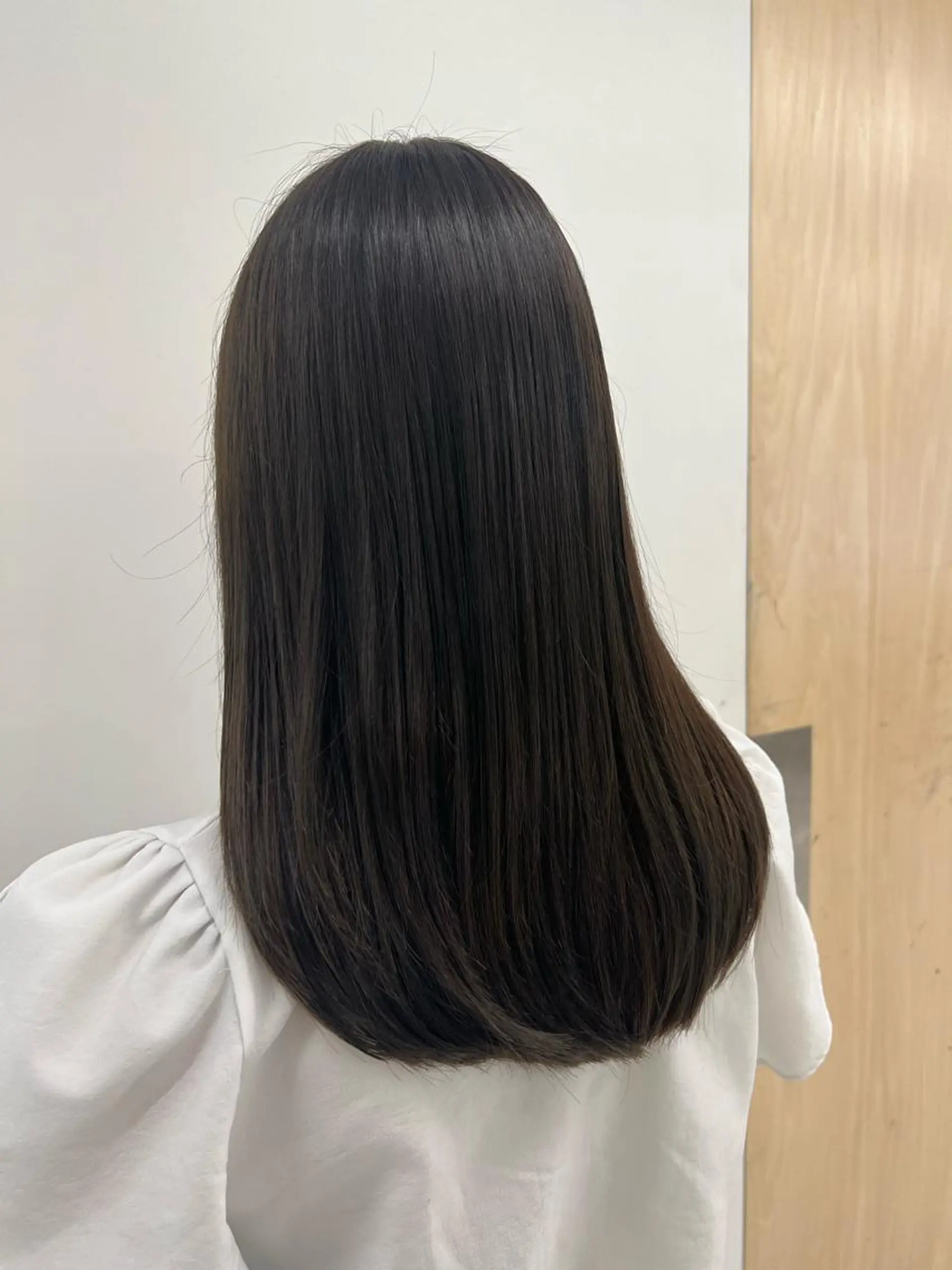 ロング カラー アッシュ ベージュカラー トリートメント 酸熱トリートメント カット トリートメント 韓国ヘア☁️ mitsukiのヘアスタイル