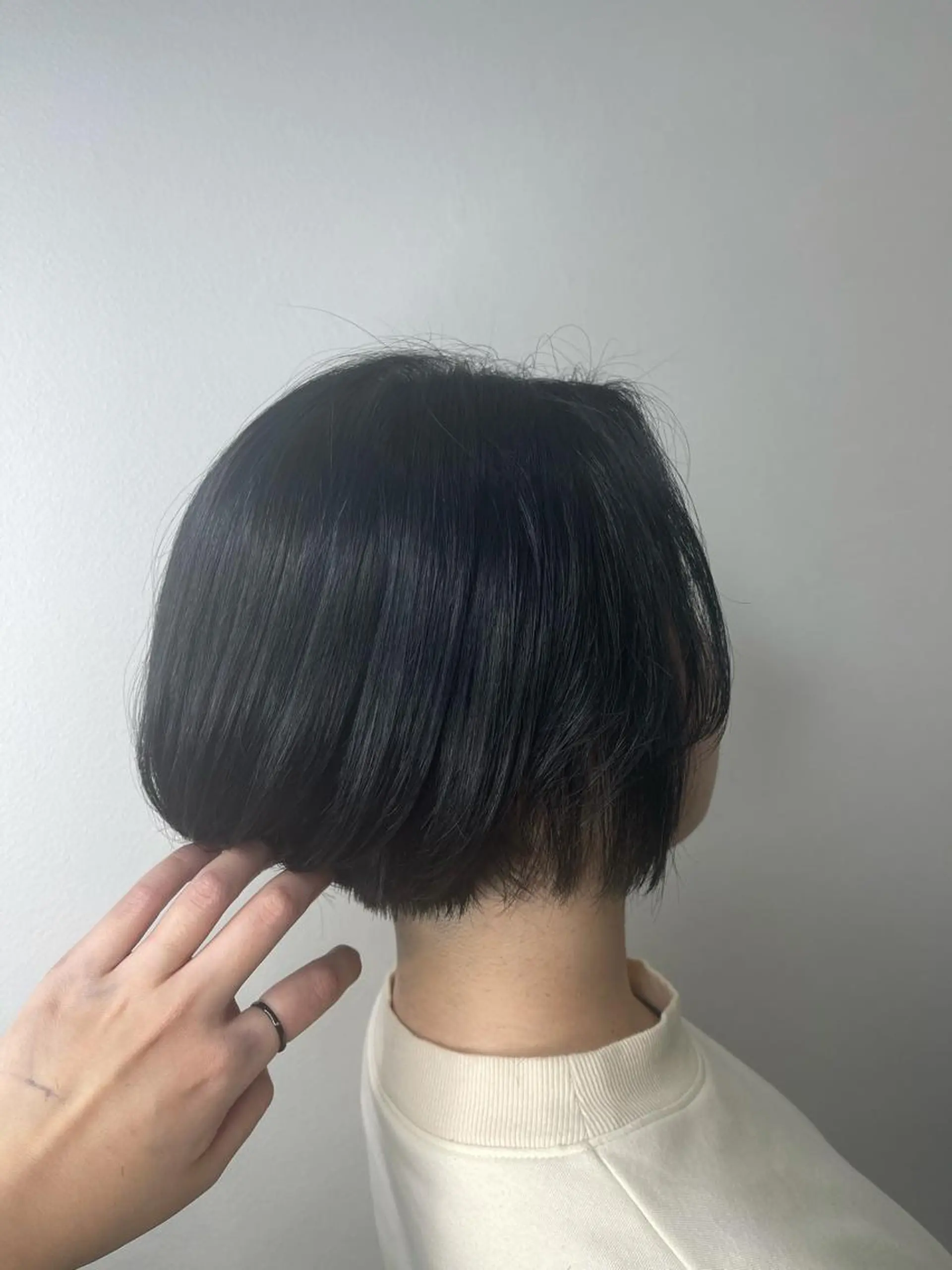 ショート カラー アディクシーカラー イルミナカラー トリートメント カット ヘアカラー トリートメント &chaLme   心斎橋所属・emi/髪質改善/ 韓国風/艶カラーのヘアスタイル