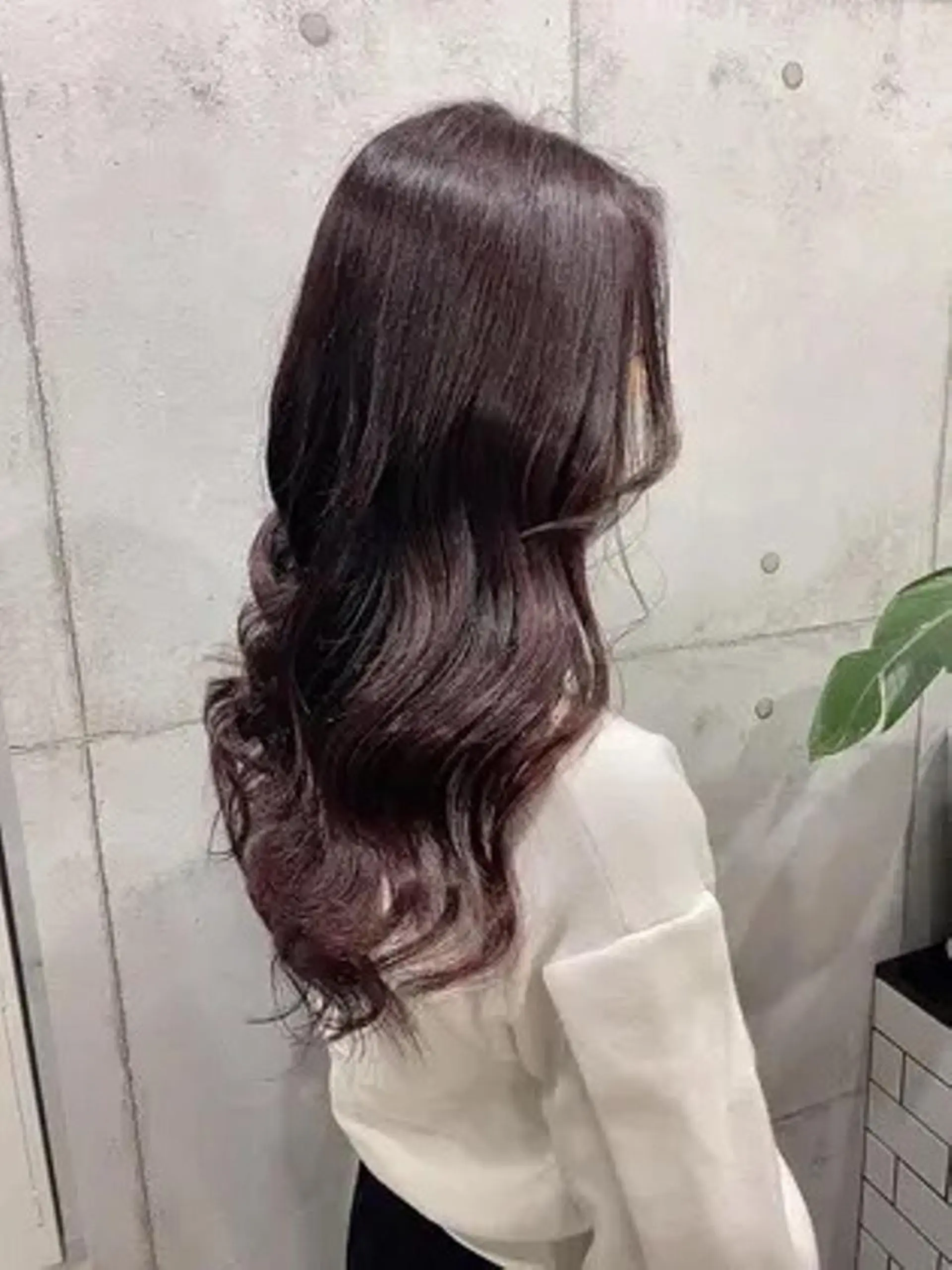 カラー newi 赤羽のヘアスタイル