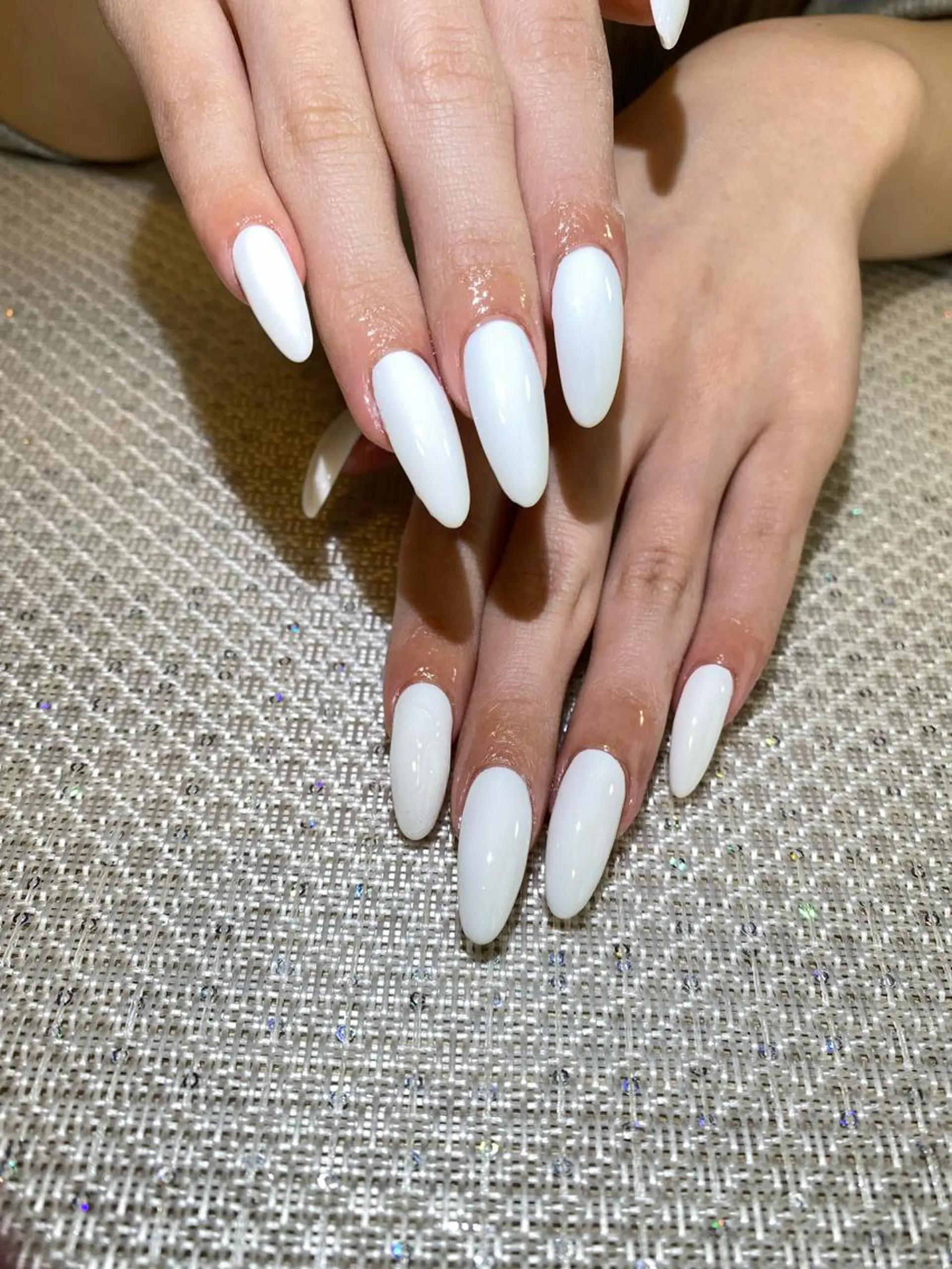 ネイル ロングネイル ホワイト Esthetic Will所属・will 有希のネイルデザイン