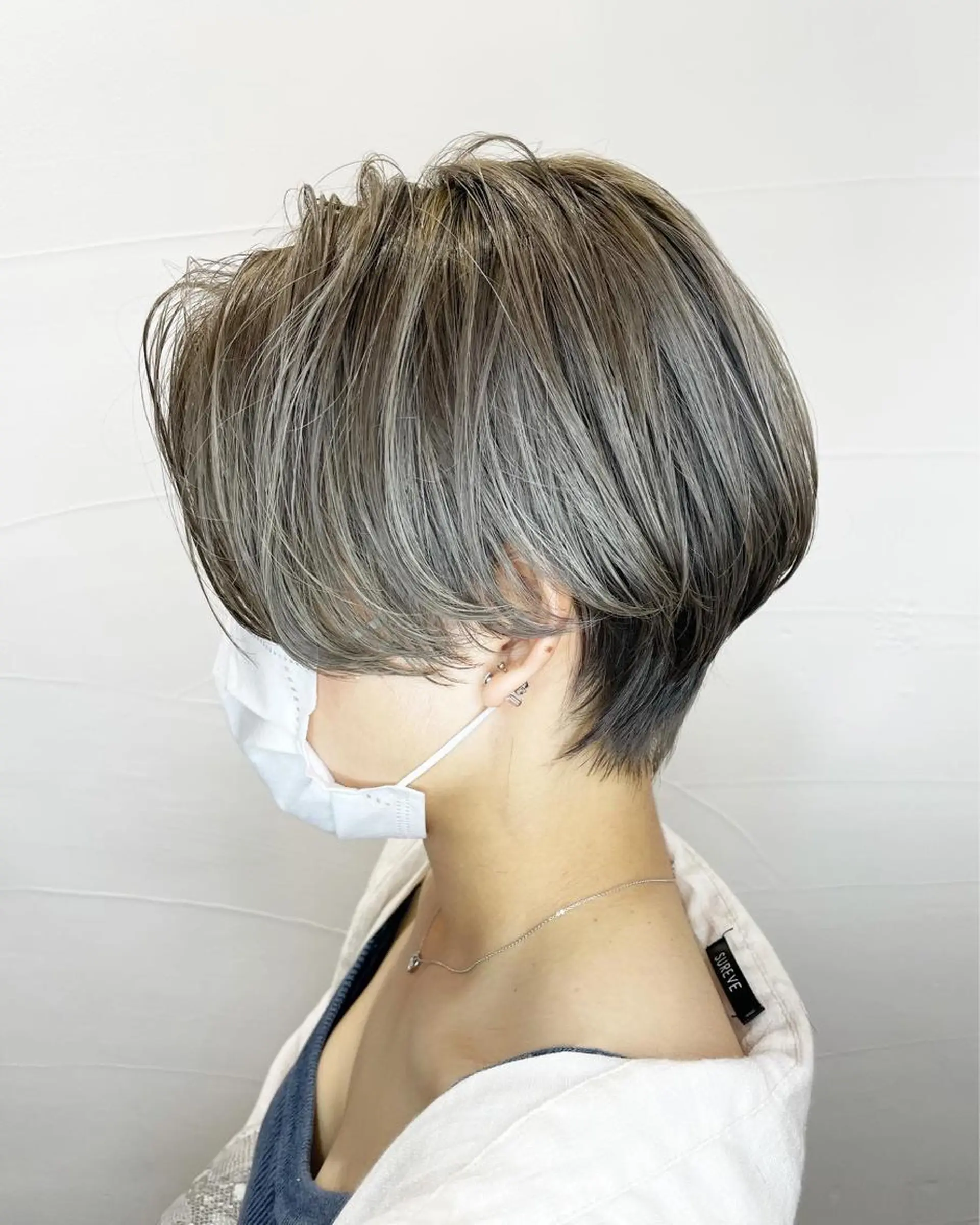 ショート カラー シルバー ショートヘア カット ヘアカラー バレイヤージュカラー 特化美容師✨星皓太のヘアスタイル