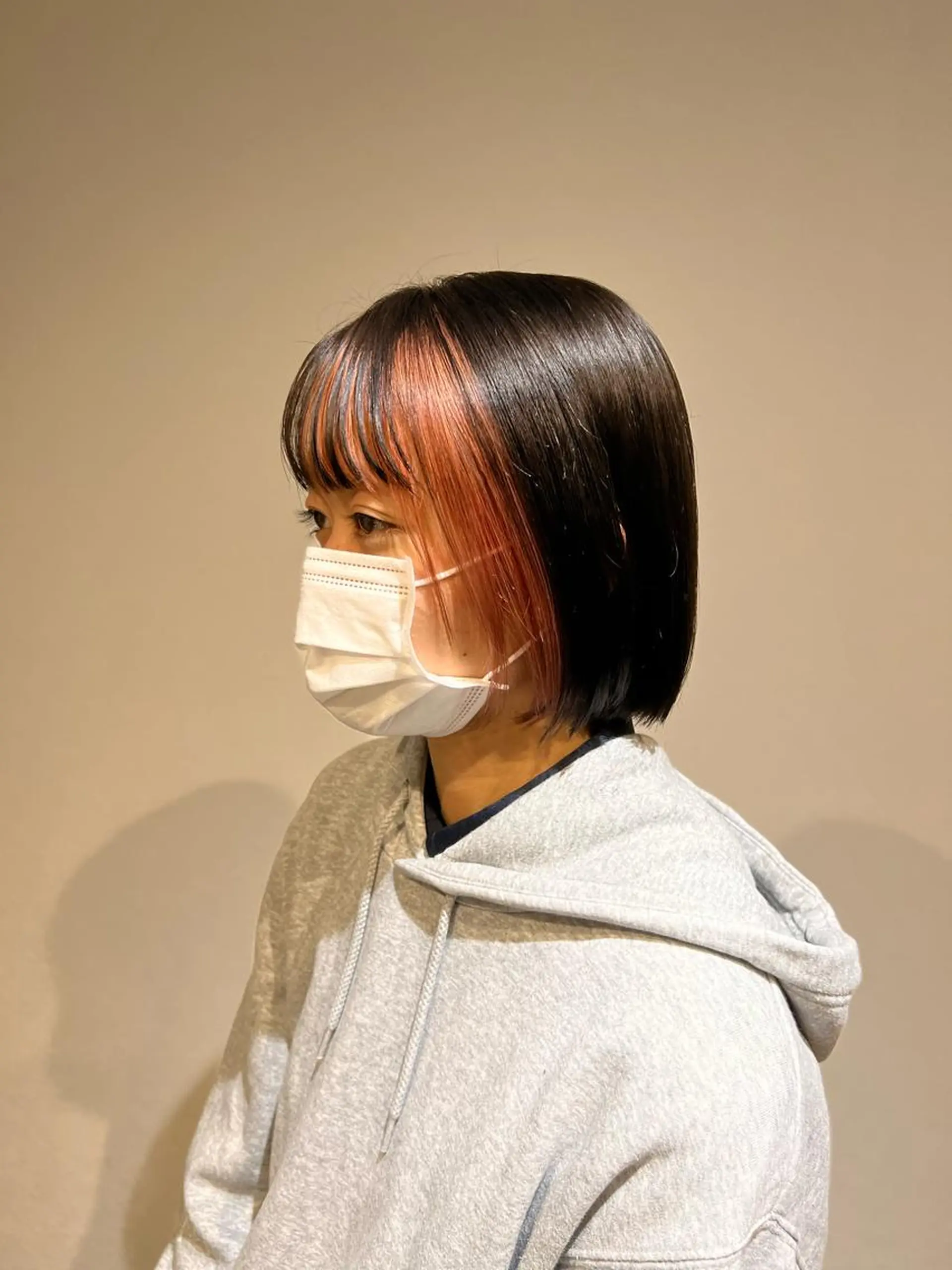 ミディアム カット ...a所属・... aのヘアスタイル