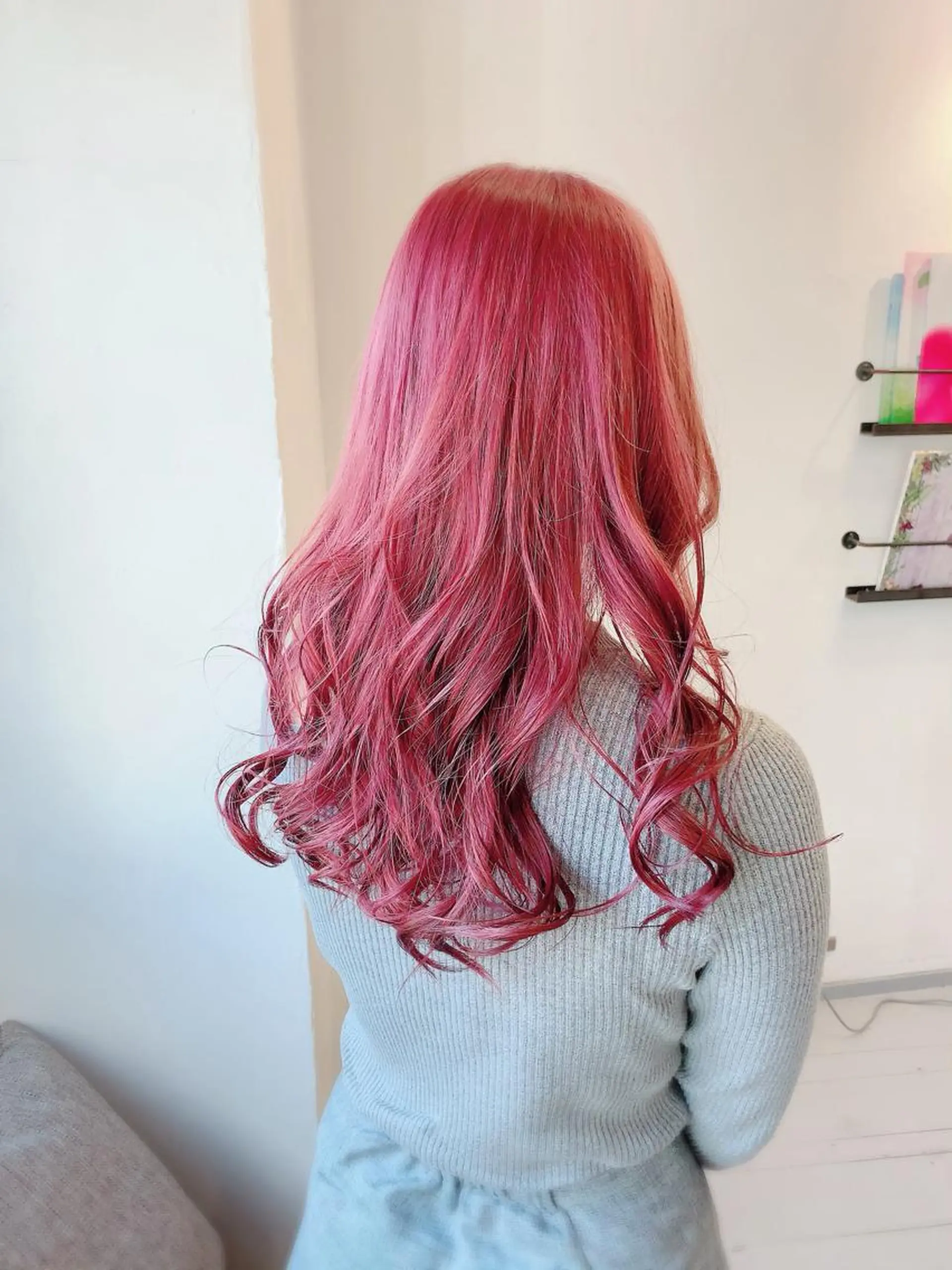 ロング カラー ブリーチ ピンクカラー カット ヘアカラー トリートメント 🍀Moda by Grande🍀のヘアスタイル