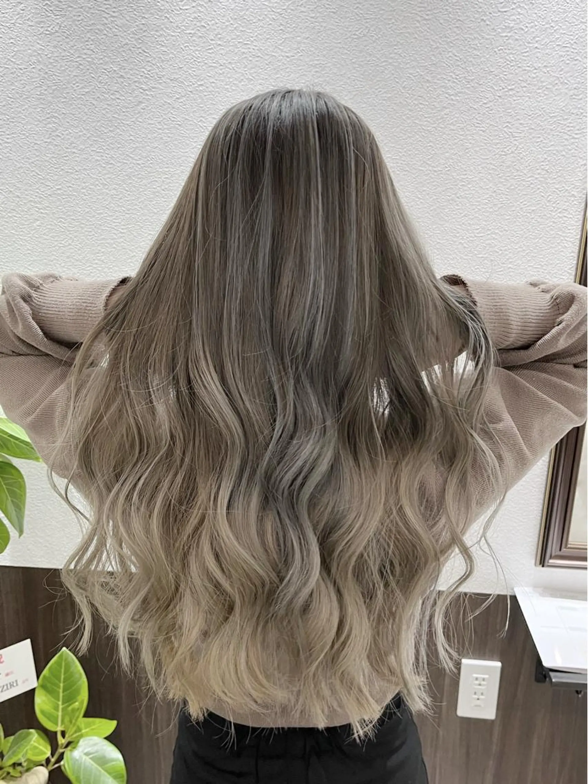 ロング カラー ヘアアレンジ カット ヘアカラー トリートメント Belle hair Design青野大貴のヘアスタイル