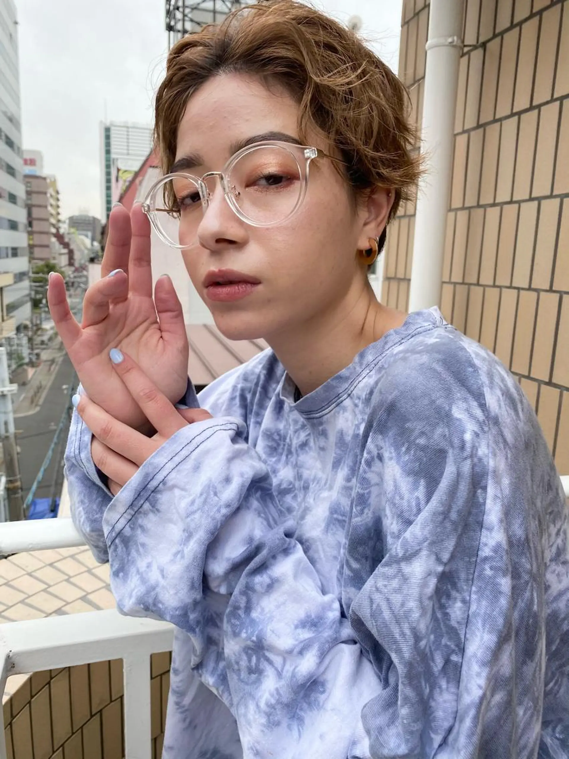 ショート ハンサムショート ショートヘア ハイトーンカラー🍑 心斎橋のヘアスタイル