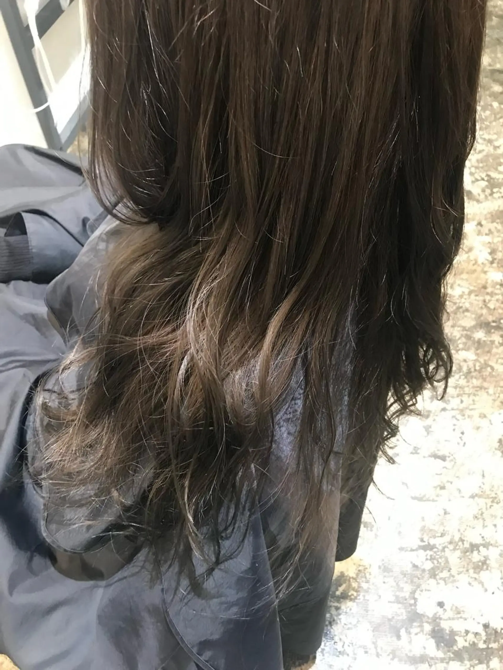 ロング カラー TRUCK トラックのヘアスタイル