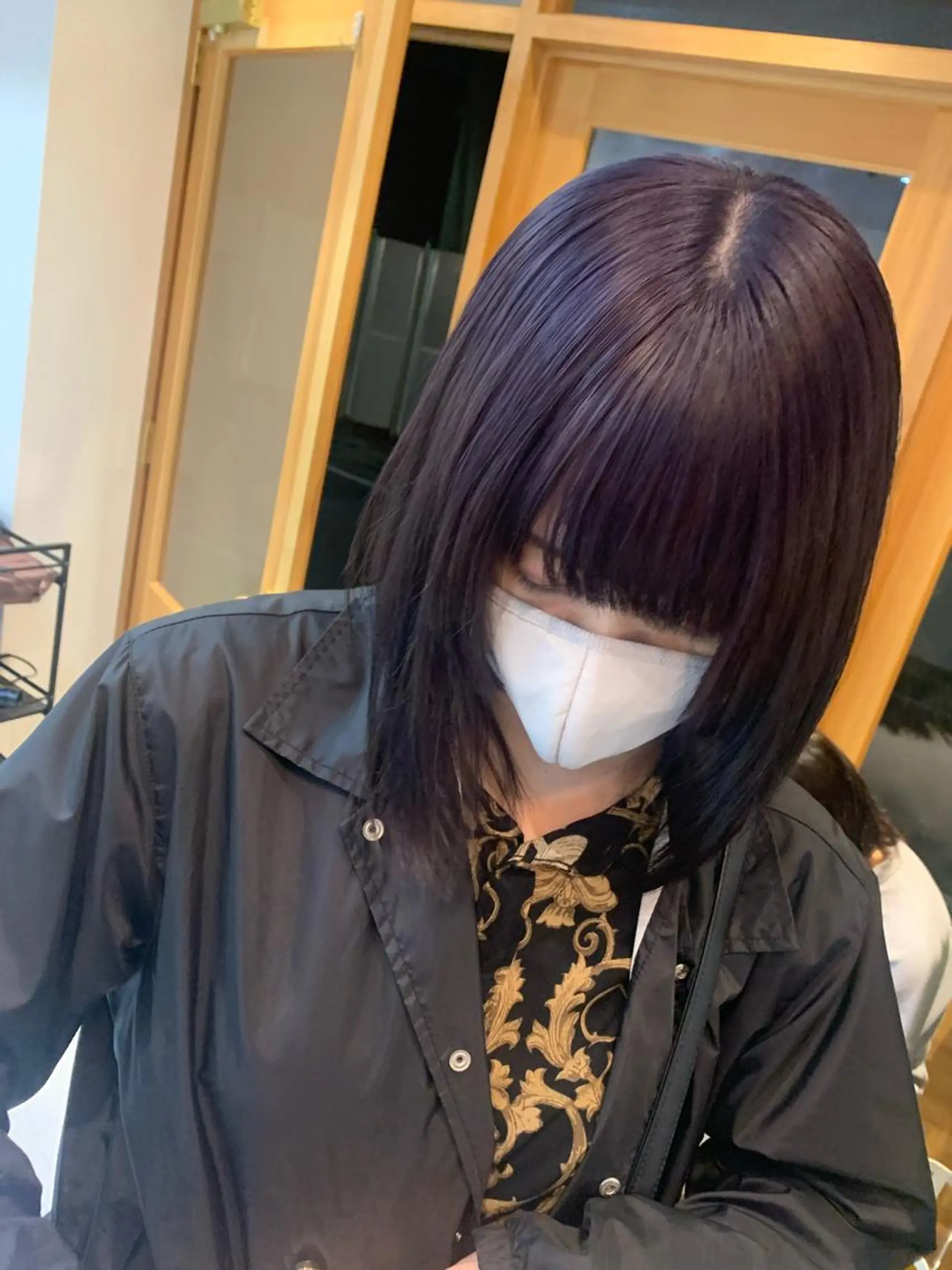 ミディアム カラー ブリーチ パープルカラー 中目黒🌼 🌼ハナのヘアスタイル