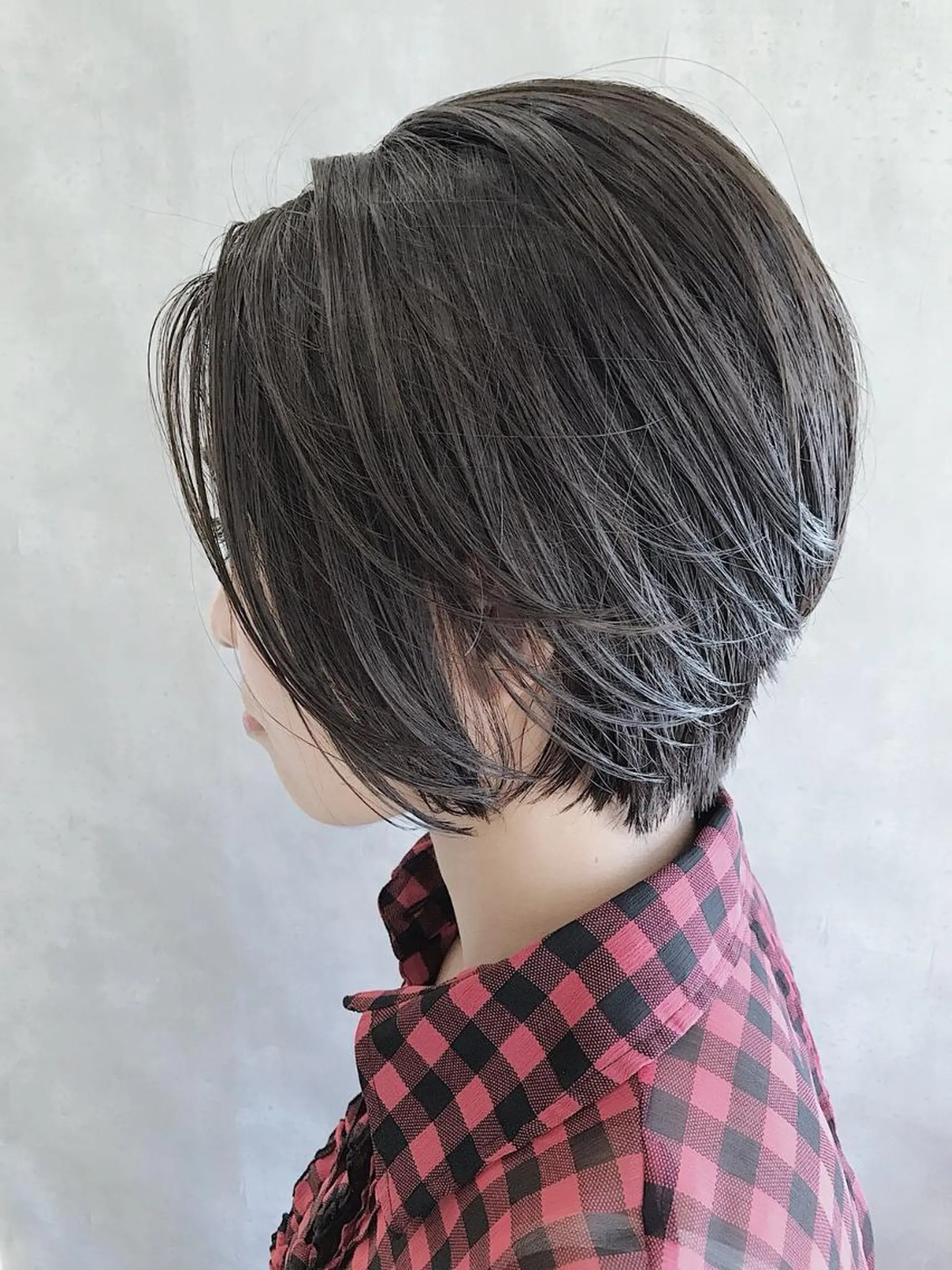 ショート カラー アディクシーカラー ブリーチ ケアブリーチ ダブルカラー ハイライトカラー MOU namba ムウナンバのヘアスタイル