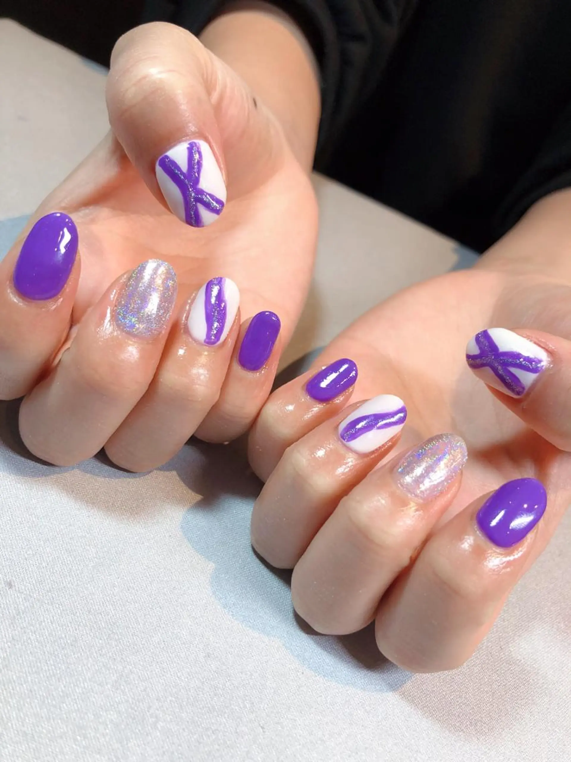 ネイル iiloo aromaworksのネイルデザイン